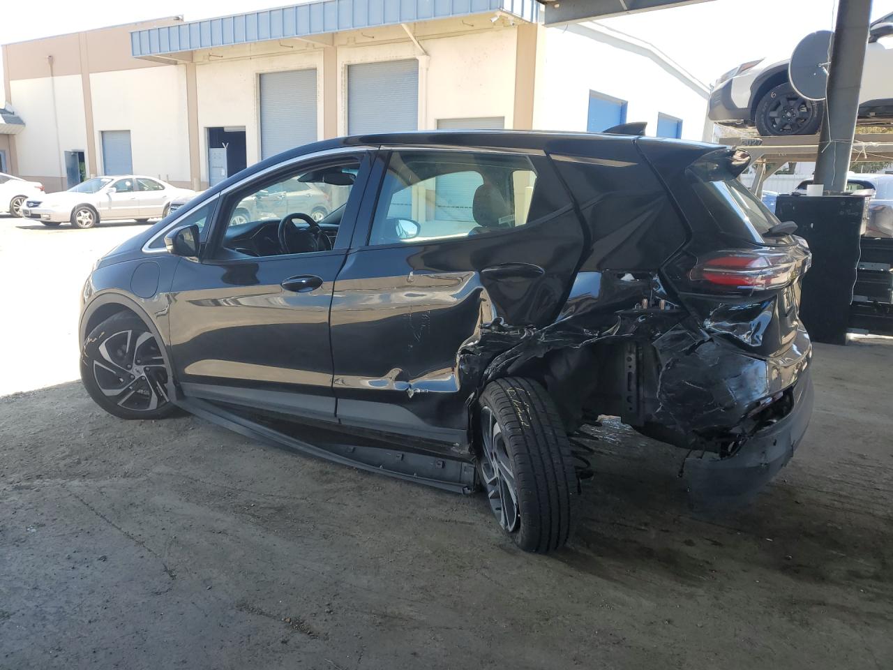 2023 Chevrolet Bolt Ev 2lt Black vin: 1G1FX6S00P4137540 Damage: Rear Bumper Reinforcement, Bent, > 12 Inches