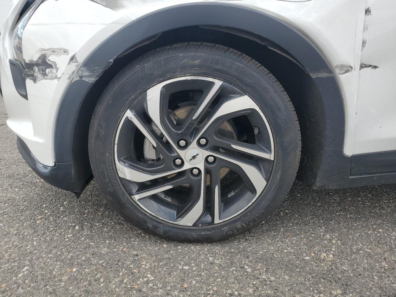 2023 Chevrolet Bolt Ev 2lt White vin: 1G1FX6S02P4189719 Damage: Left Front Wheel, Curb Rash, 5 To 6 Inches