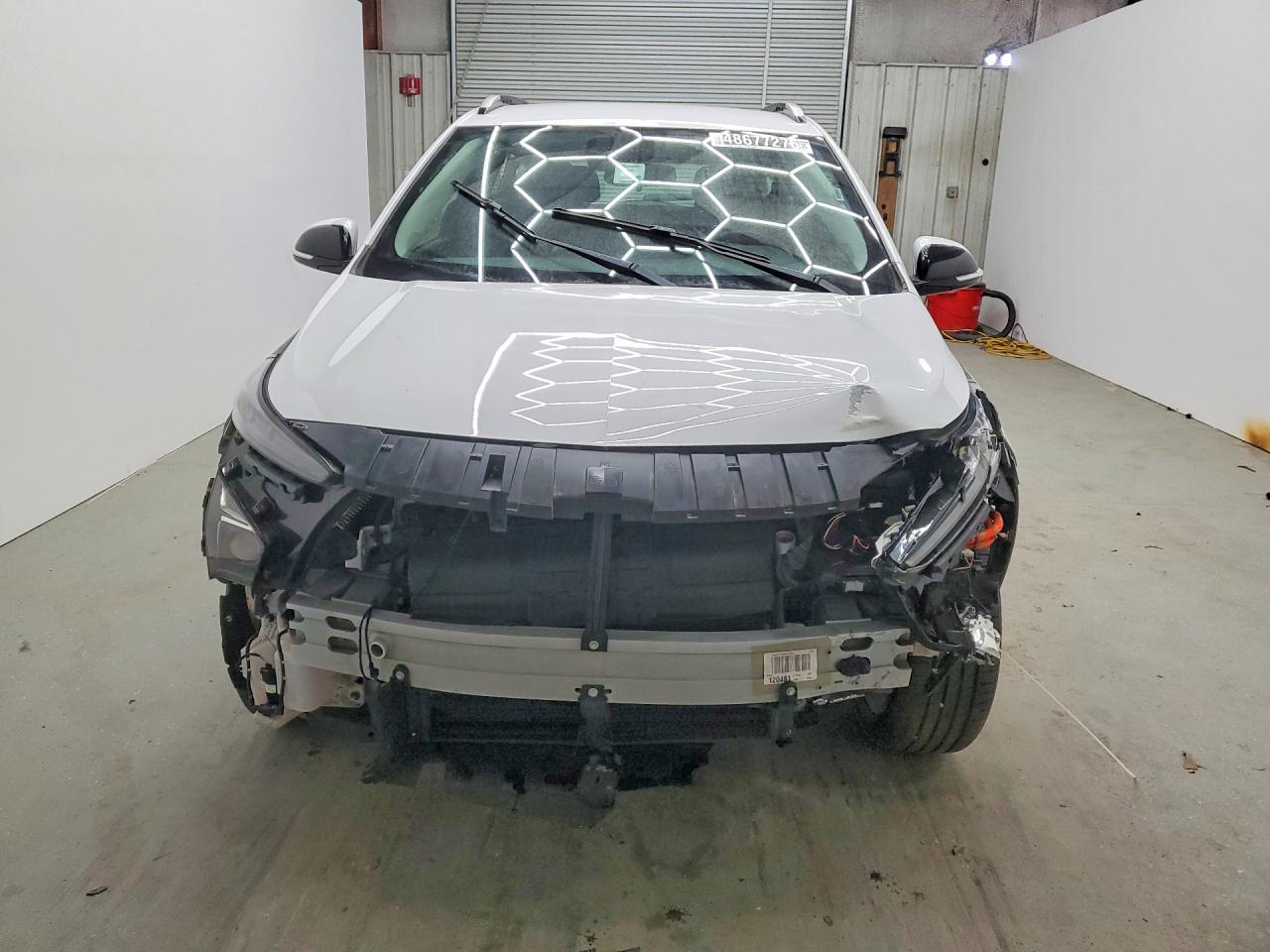 2023 Chevrolet Bolt Euv Lt White vin: 1G1FY6S09P4184708