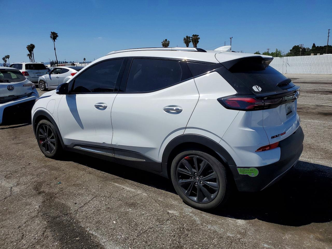2023 Chevrolet Bolt Euv Premier White vin: 1G1FZ6S05P4130822