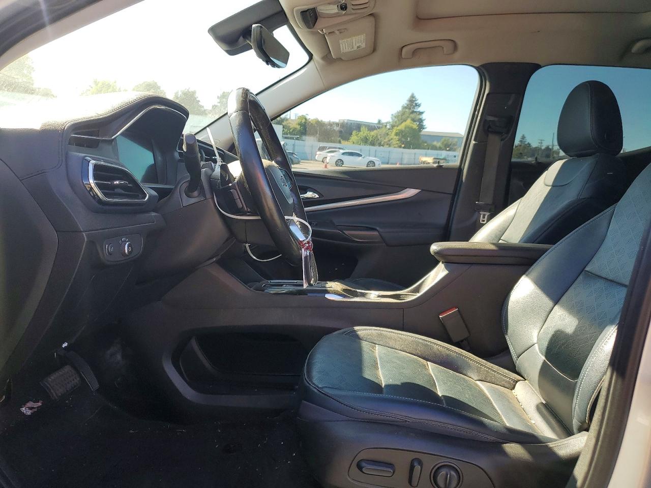 2023 Chevrolet Bolt Euv Premier Silver vin: 1G1FZ6S07P4117926