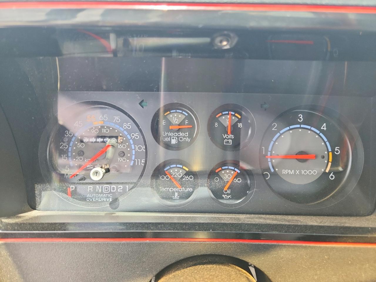 1988 Chevrolet Monte Carlo White vin: 1G1GZ11G5JP129276
