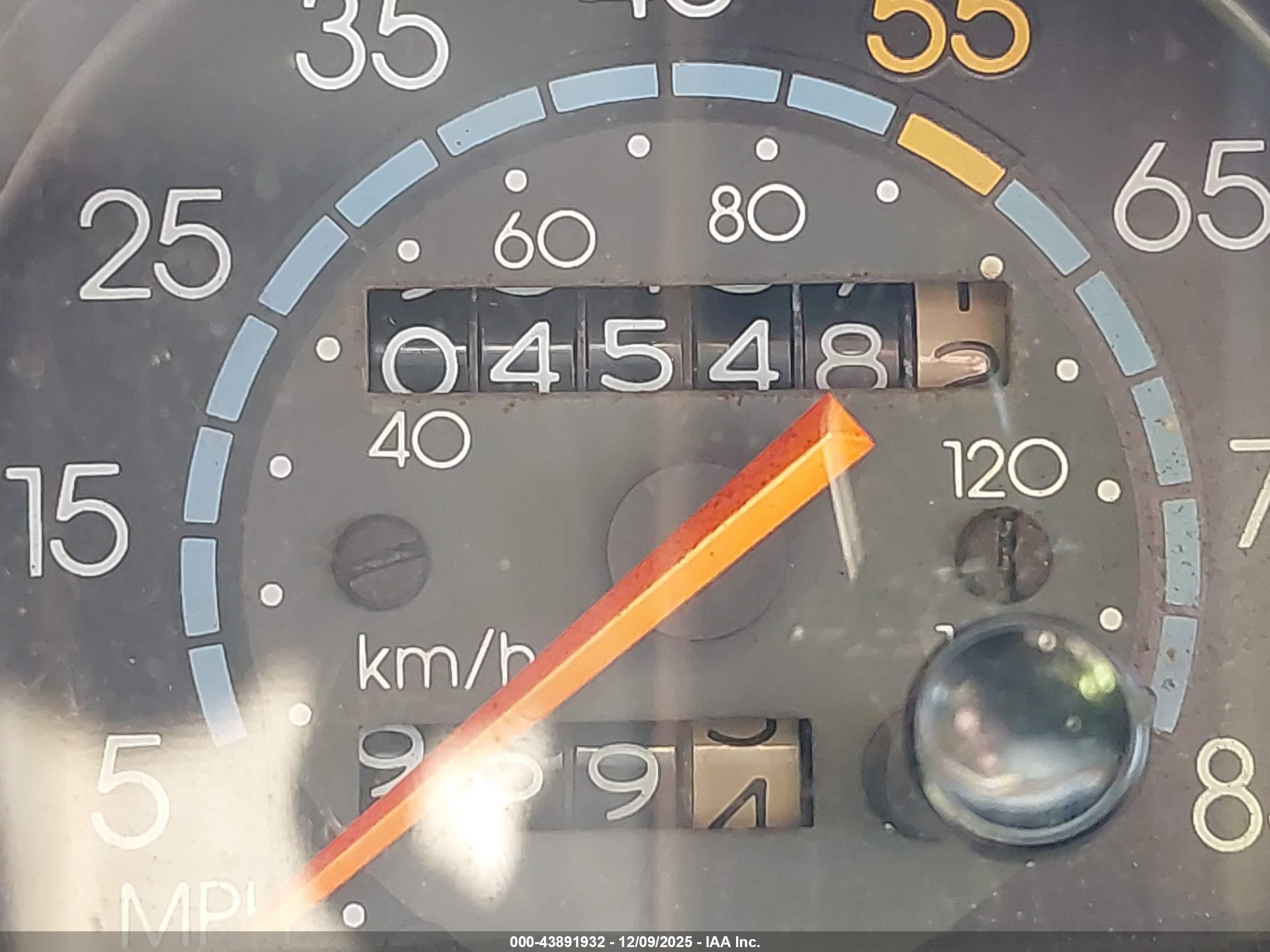 1986 Chevrolet Monte Carlo   Cream vin: 1G1GZ3780GR200036