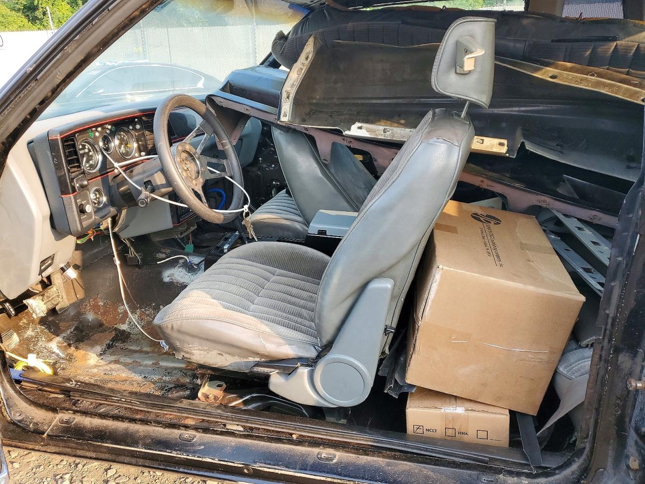 1985 Chevrolet Monte Carlo Black vin: 1G1GZ37G4FR126772