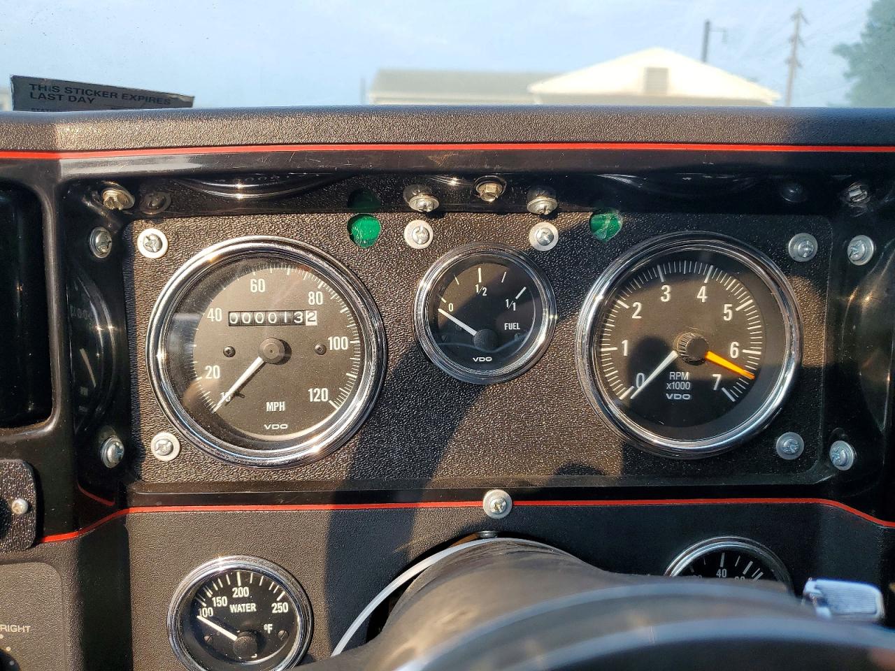1985 Chevrolet Monte Carlo Black vin: 1G1GZ37G4FR126772
