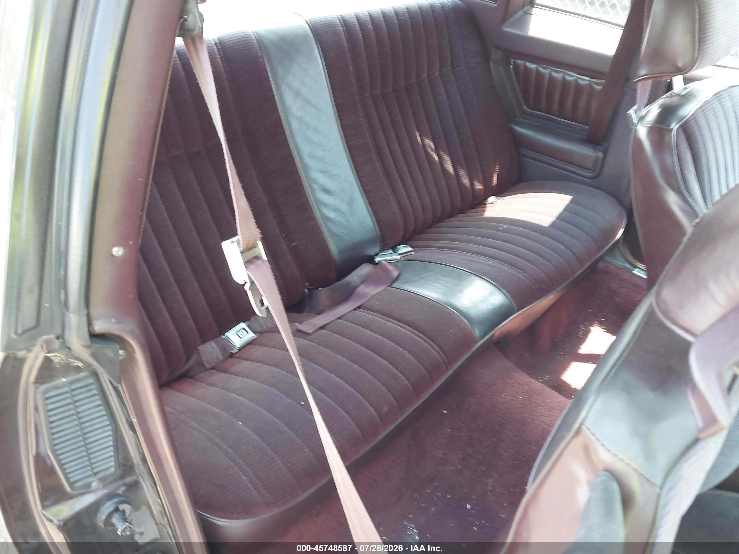 1985 Chevrolet Monte Carlo   Burgundy vin: 1G1GZ37GXFR109782
