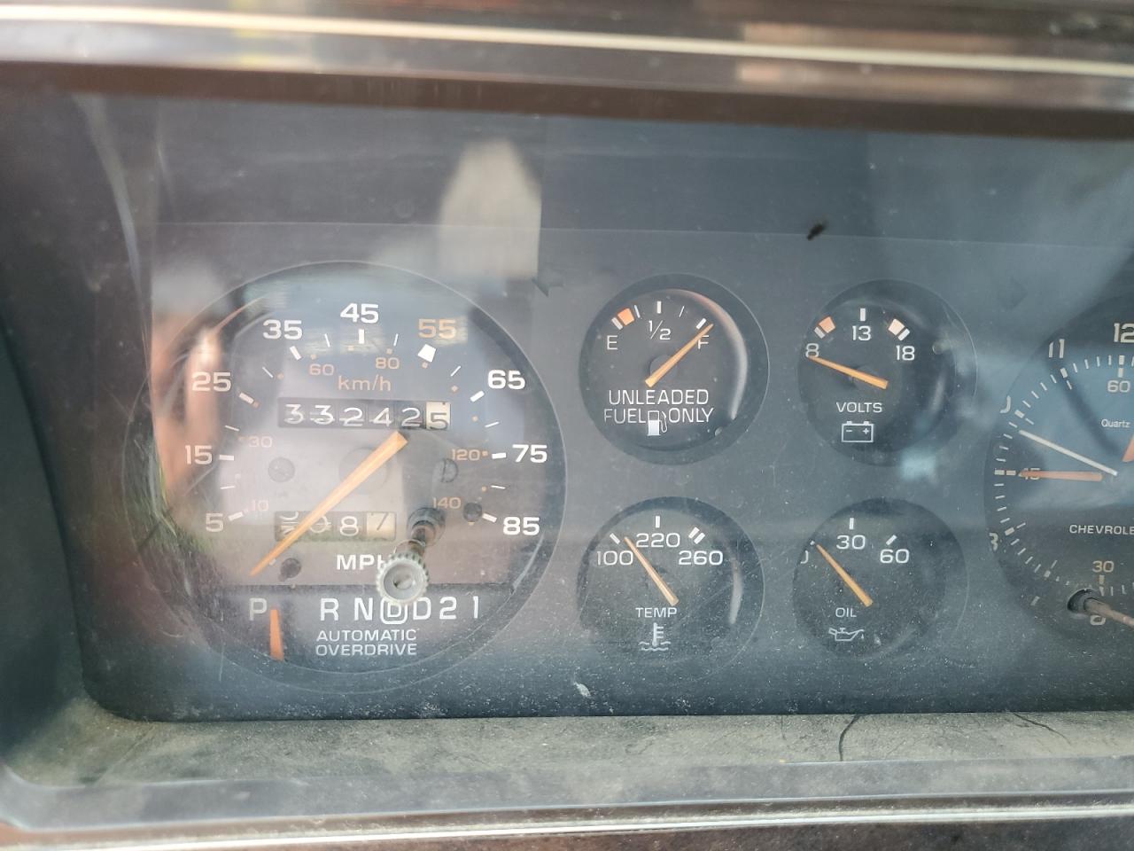 1985 Chevrolet Monte Carlo Серебряный vin: 1G1GZ37H8FR194081