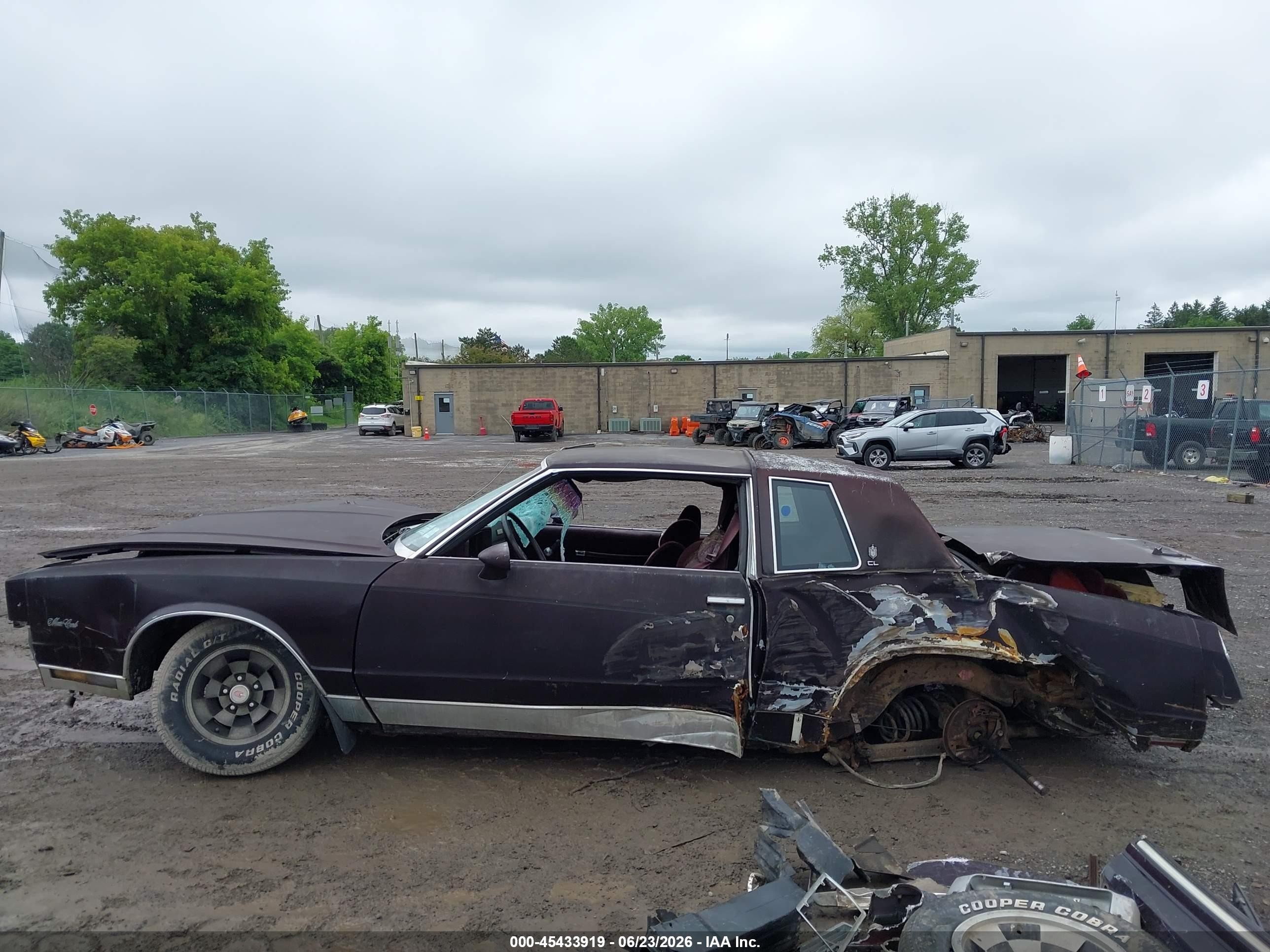 1985 Chevrolet Monte Carlo   Brown vin: 1G1GZ37Z5FR168143