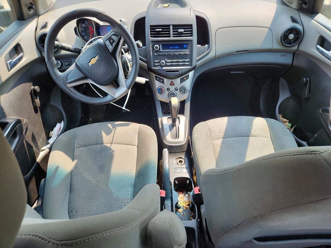 2013 Chevrolet Sonic Ls Silver vin: 1G1JA5EH1D4245846