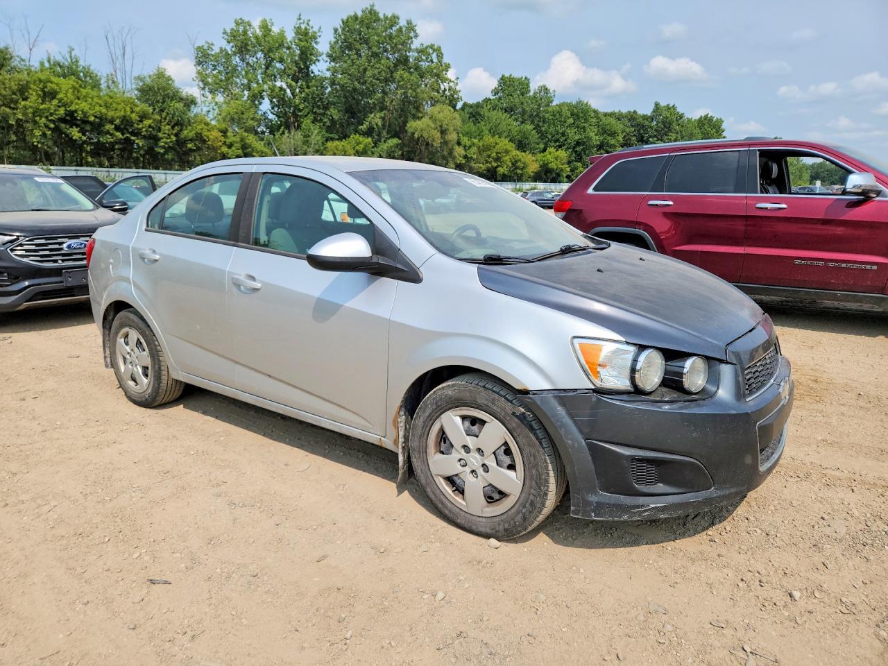 2013 Chevrolet Sonic Ls Silver vin: 1G1JA5EH1D4245846