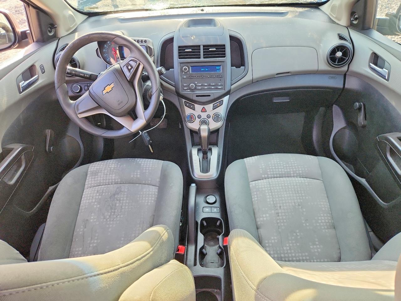 2014 Chevrolet Sonic Ls Gray vin: 1G1JA5SH2E4105164