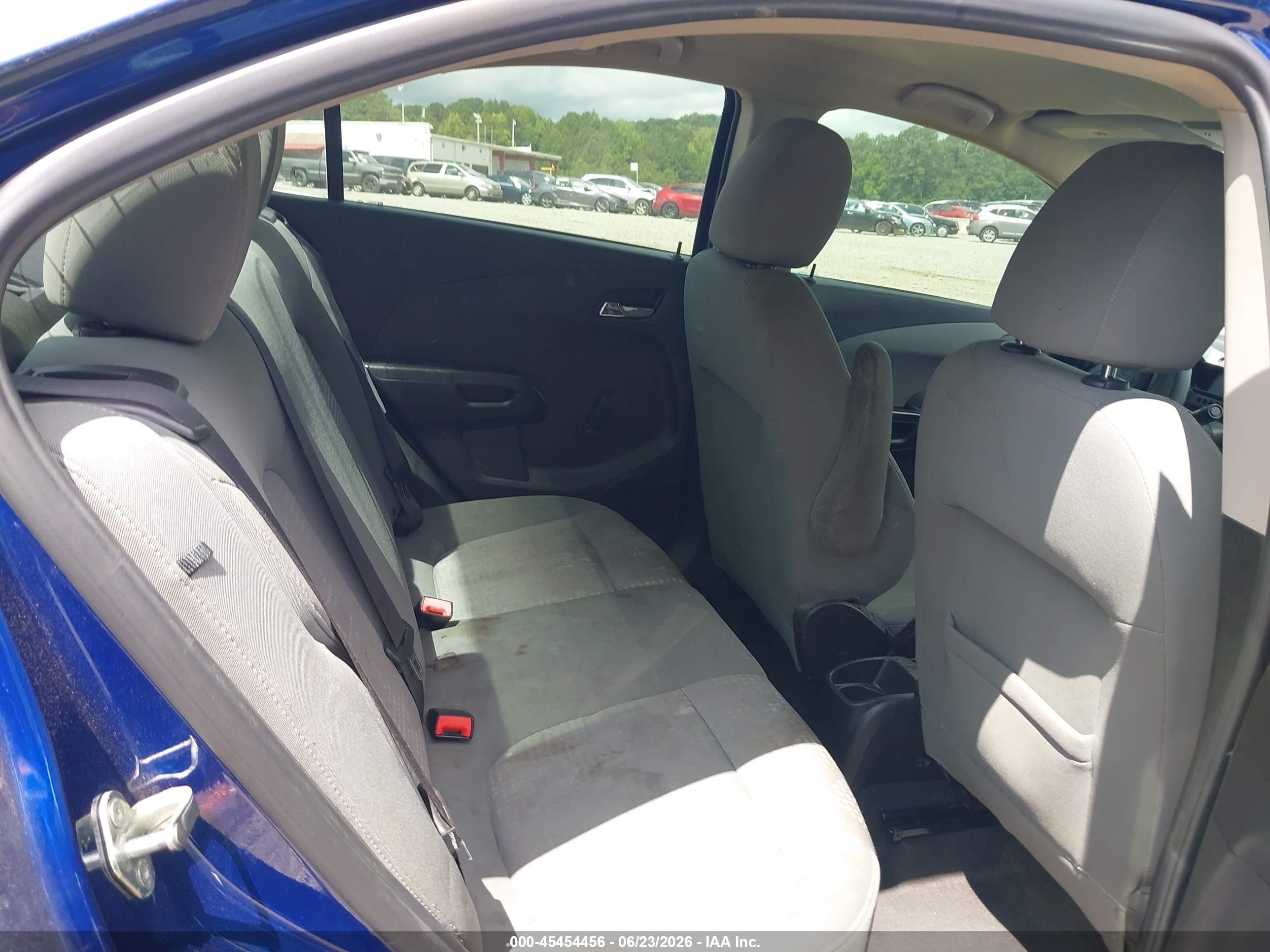 2014 Chevrolet Sonic Ls Auto Blue vin: 1G1JA5SH2E4167552