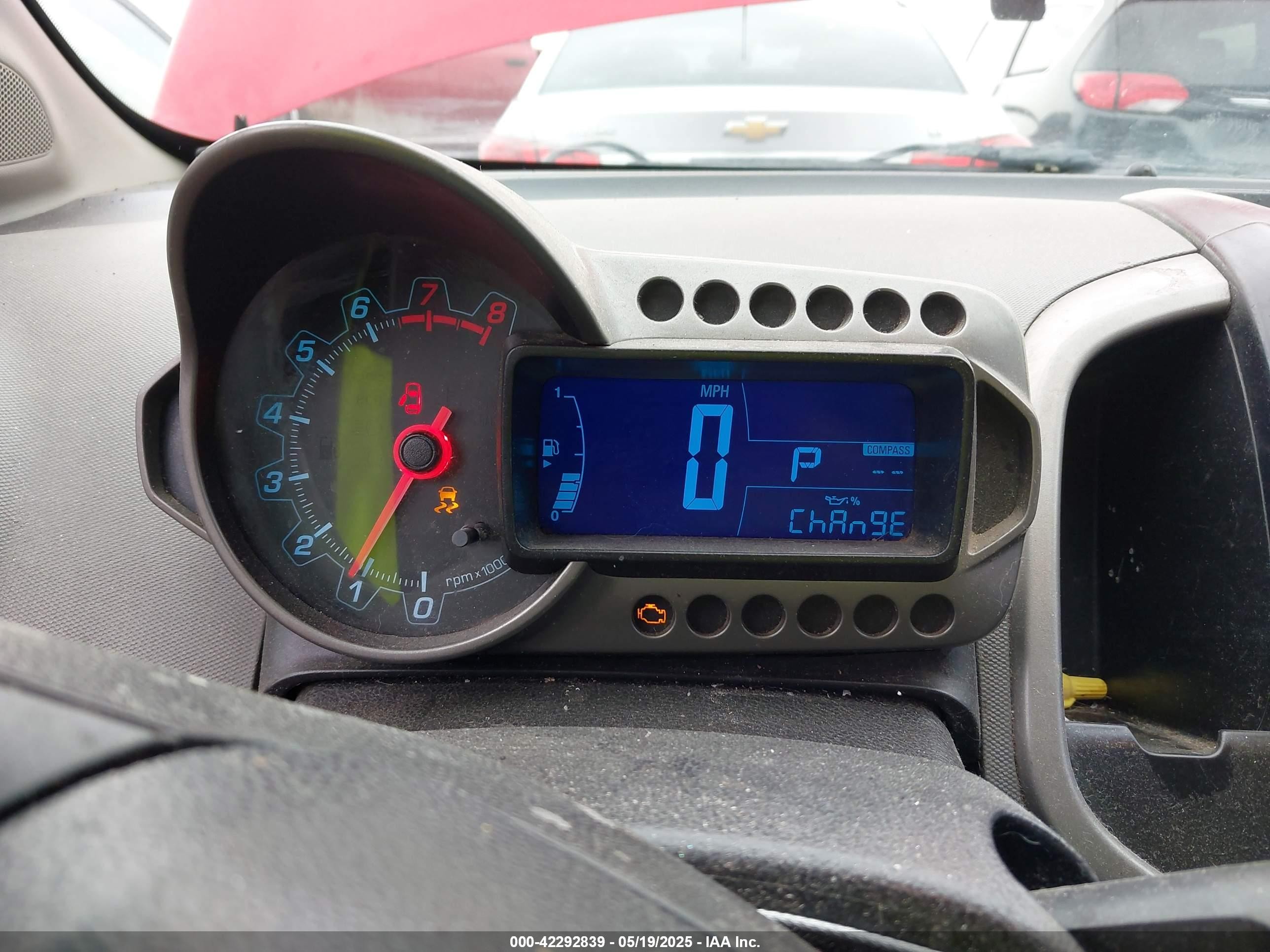 2015 Chevrolet Sonic Ls Auto Red vin: 1G1JA5SH2F4138408