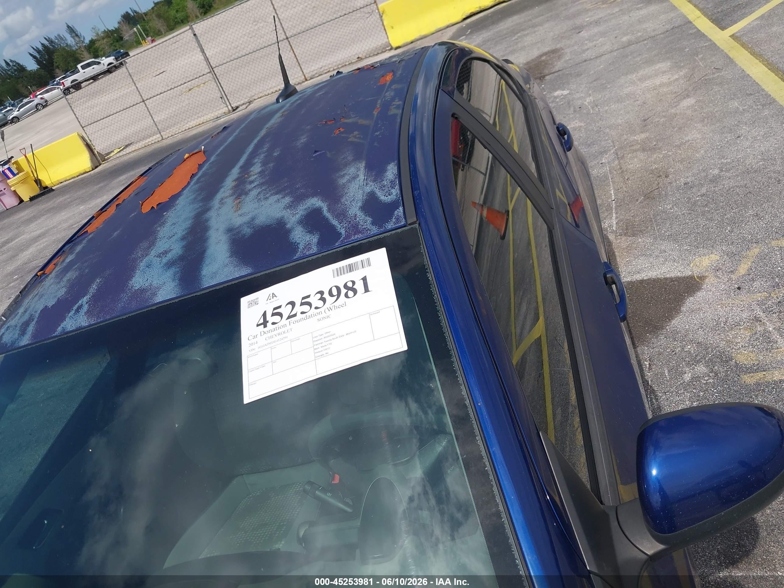 2014 Chevrolet Sonic Ls Auto Blue vin: 1G1JA5SH3E4124791