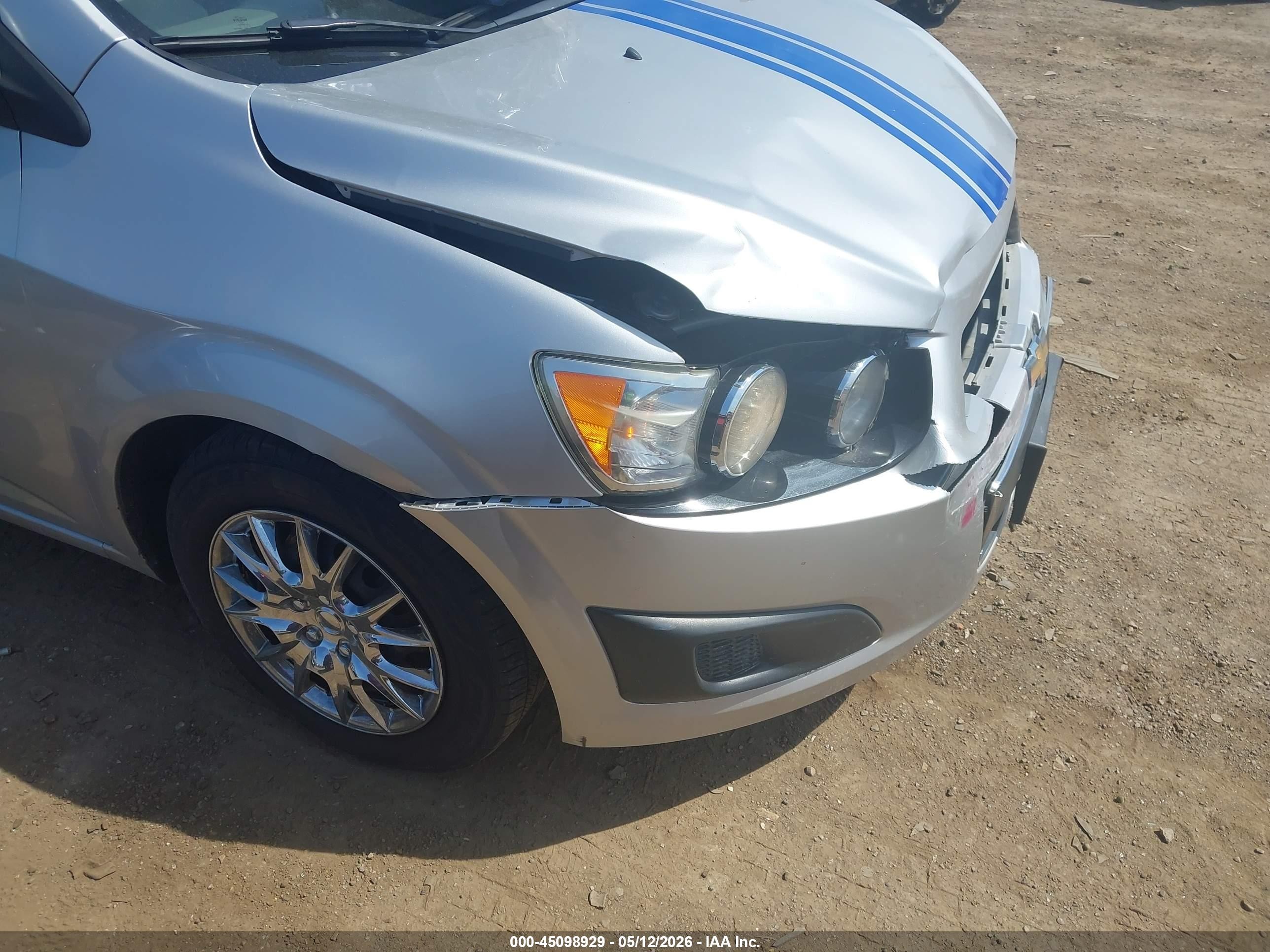 2014 Chevrolet Sonic Ls Auto Silver vin: 1G1JA5SH3E4209999