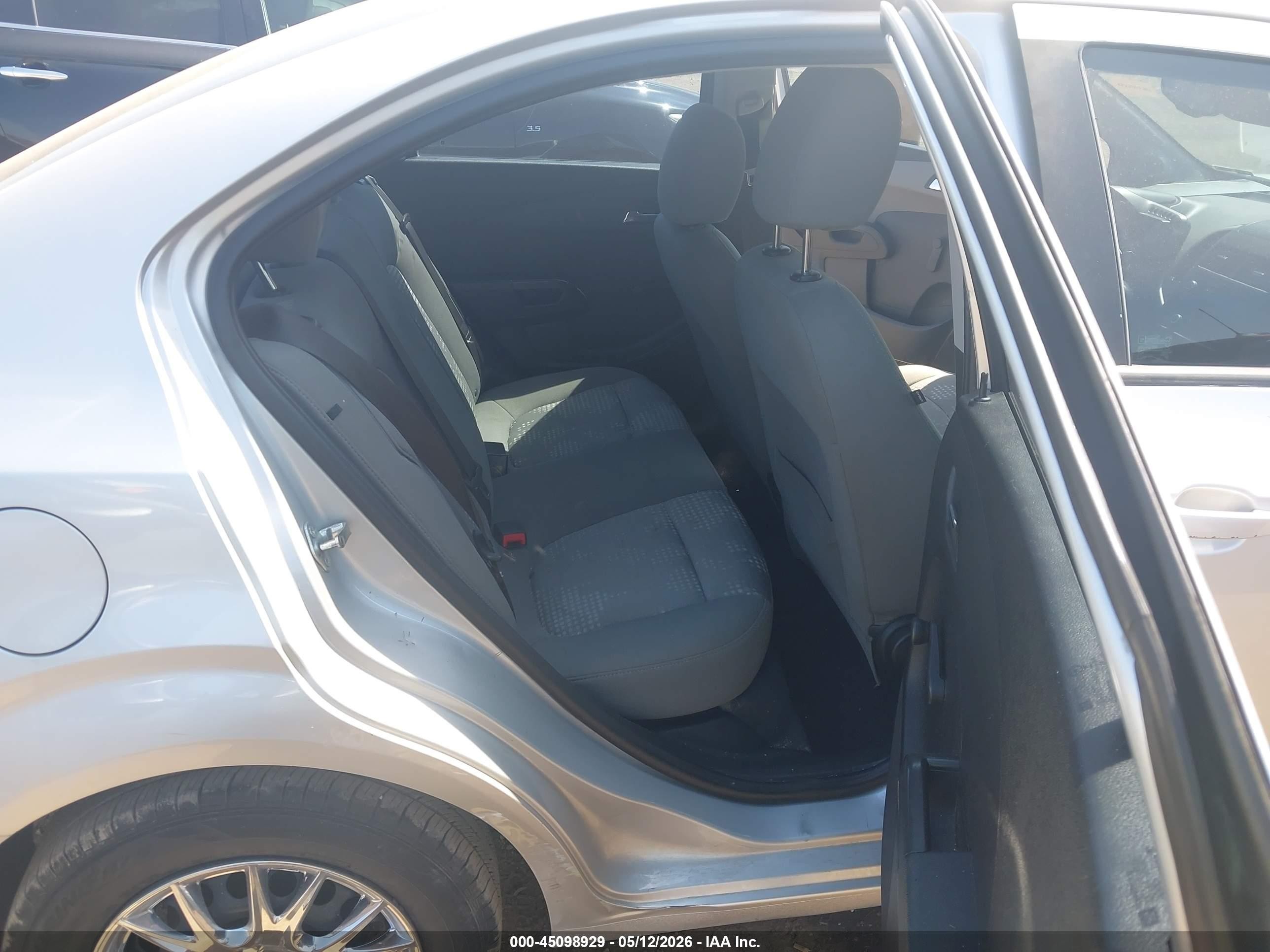 2014 Chevrolet Sonic Ls Auto Silver vin: 1G1JA5SH3E4209999