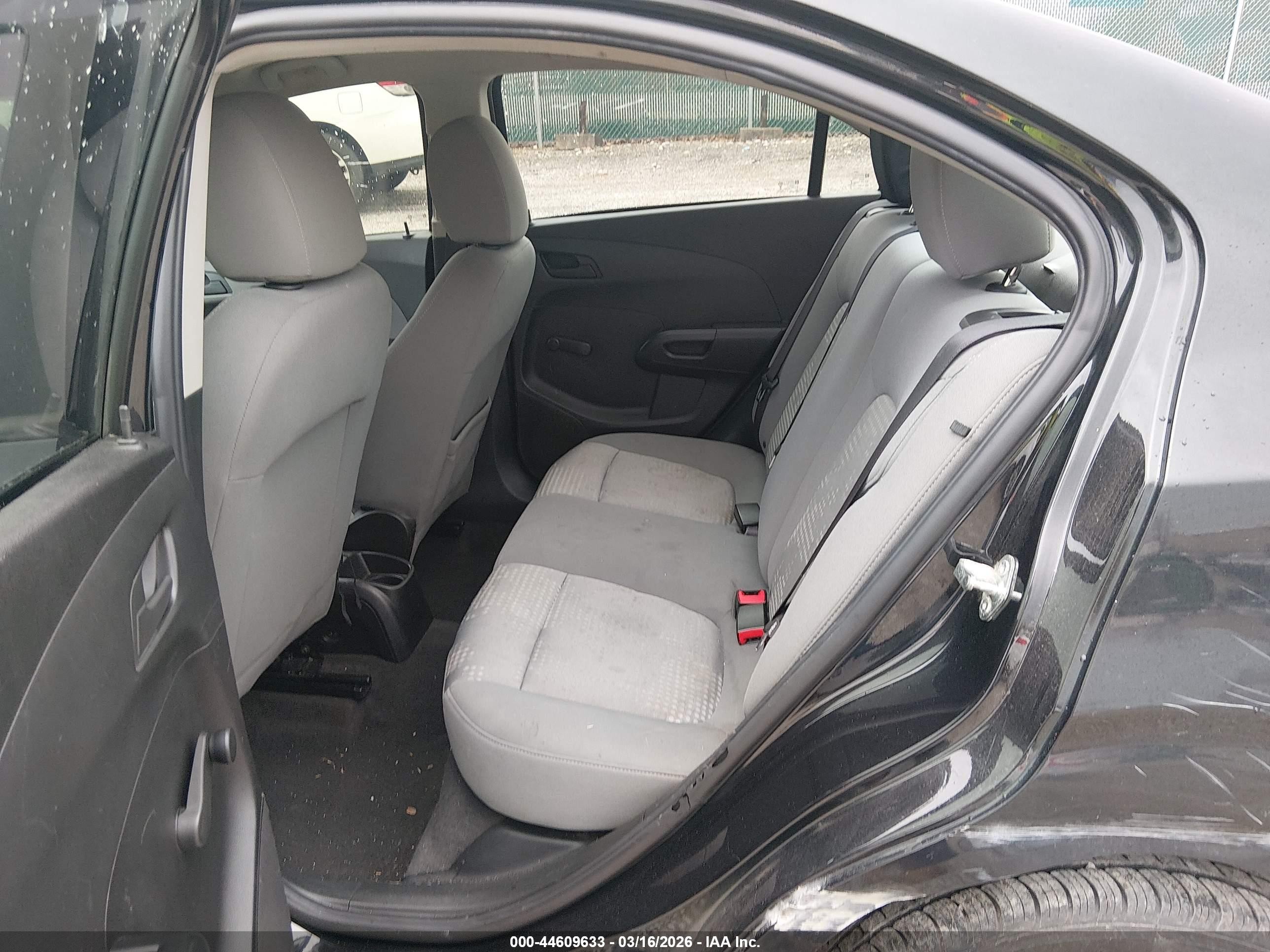 2015 Chevrolet Sonic Ls Auto Black vin: 1G1JA5SH3F4215433
