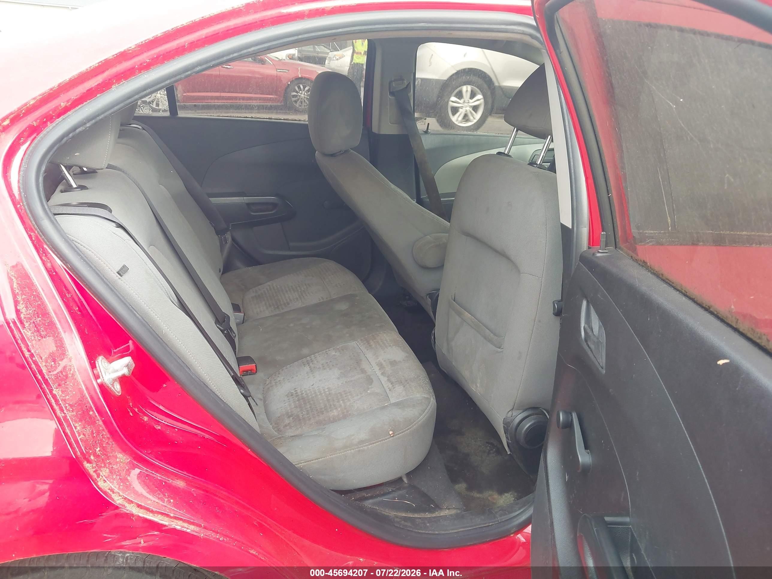 2015 Chevrolet Sonic Ls Auto Red vin: 1G1JA5SH3F4220535