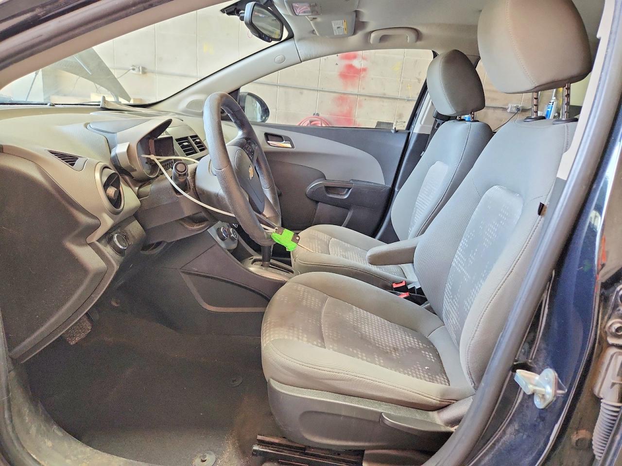 2014 Chevrolet Sonic Ls Черный vin: 1G1JA5SH4E4239111