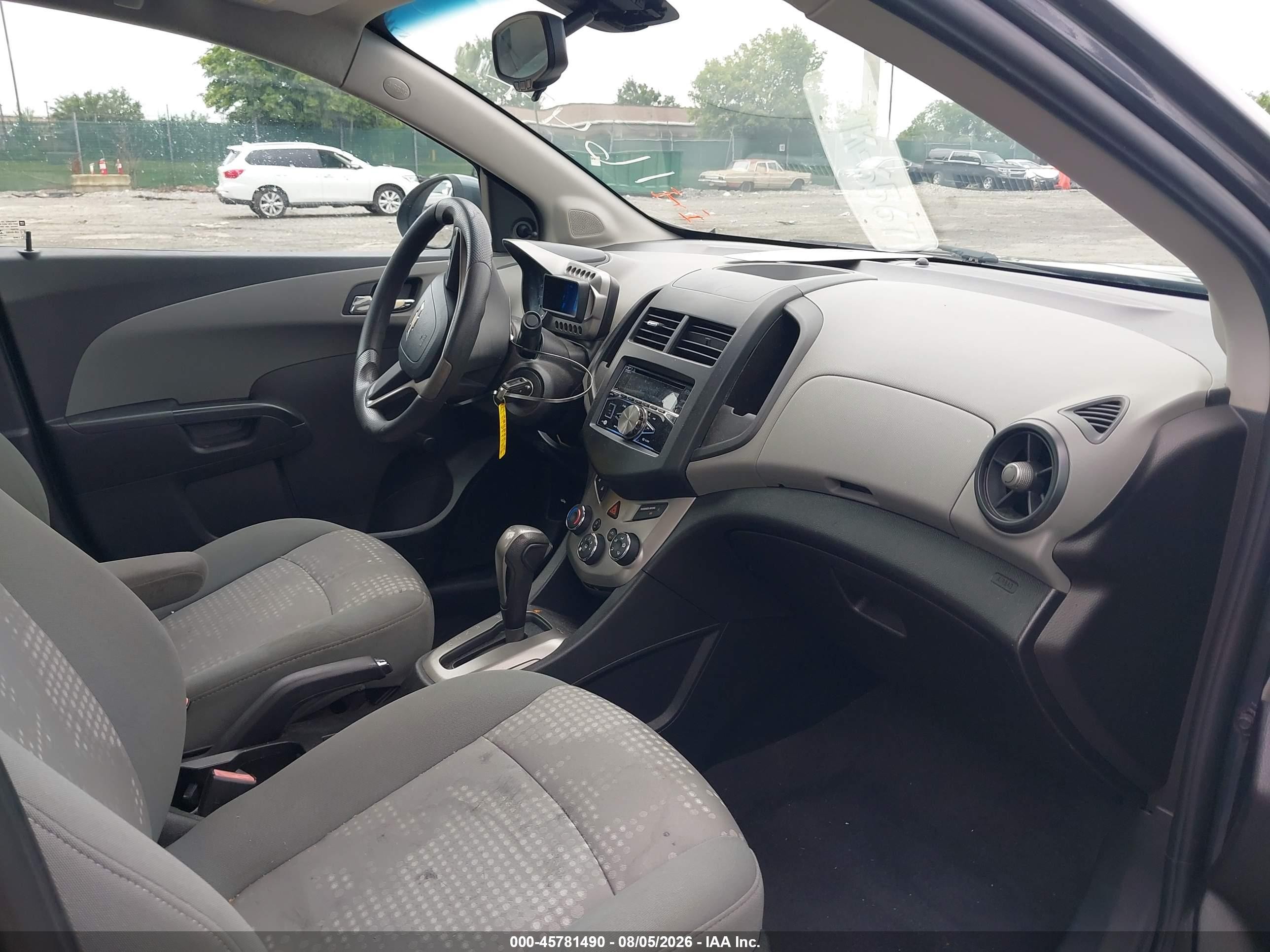 2013 Chevrolet Sonic Ls Auto Gray vin: 1G1JA5SH5D4121647