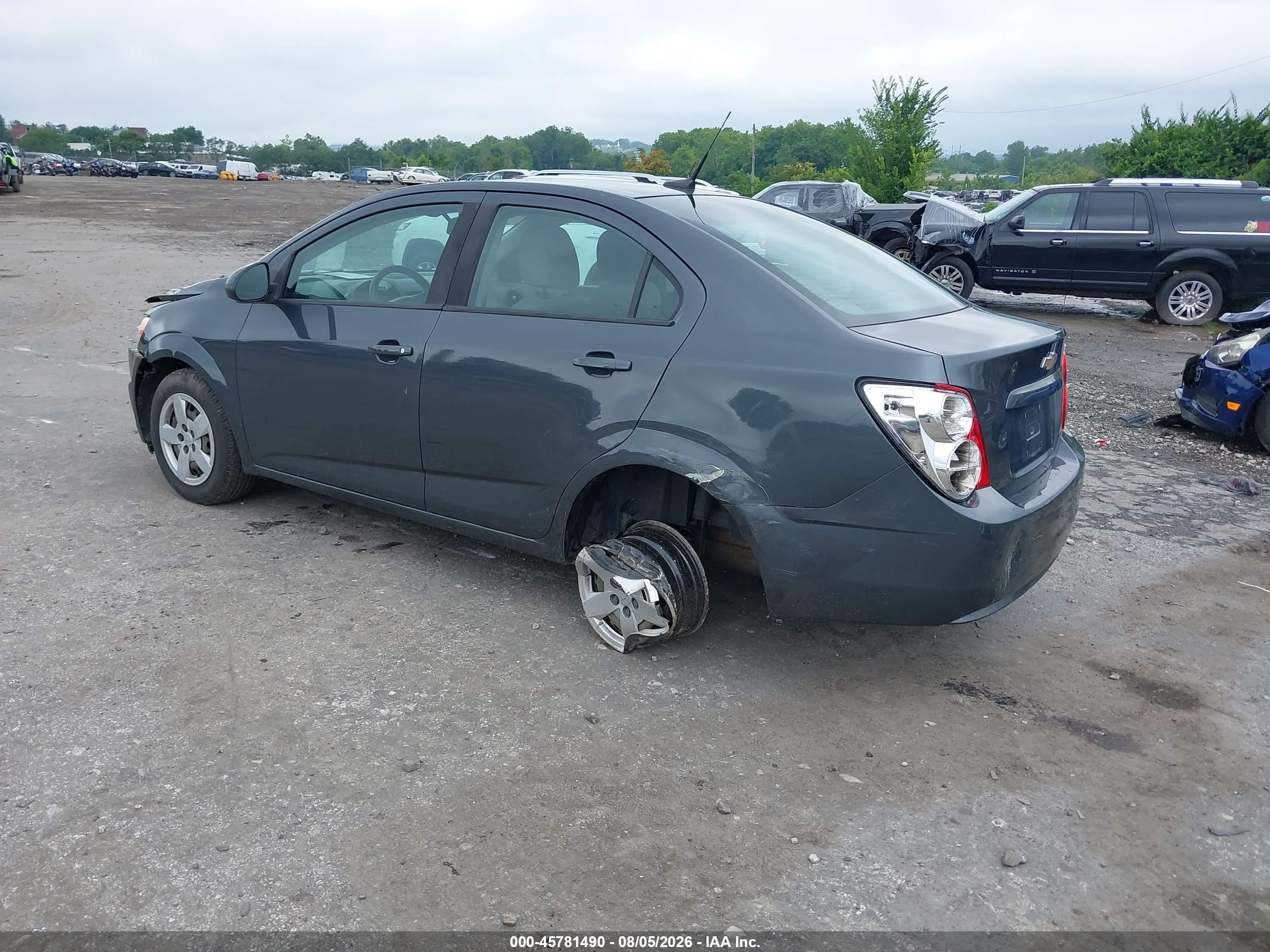 2013 Chevrolet Sonic Ls Auto Gray vin: 1G1JA5SH5D4121647