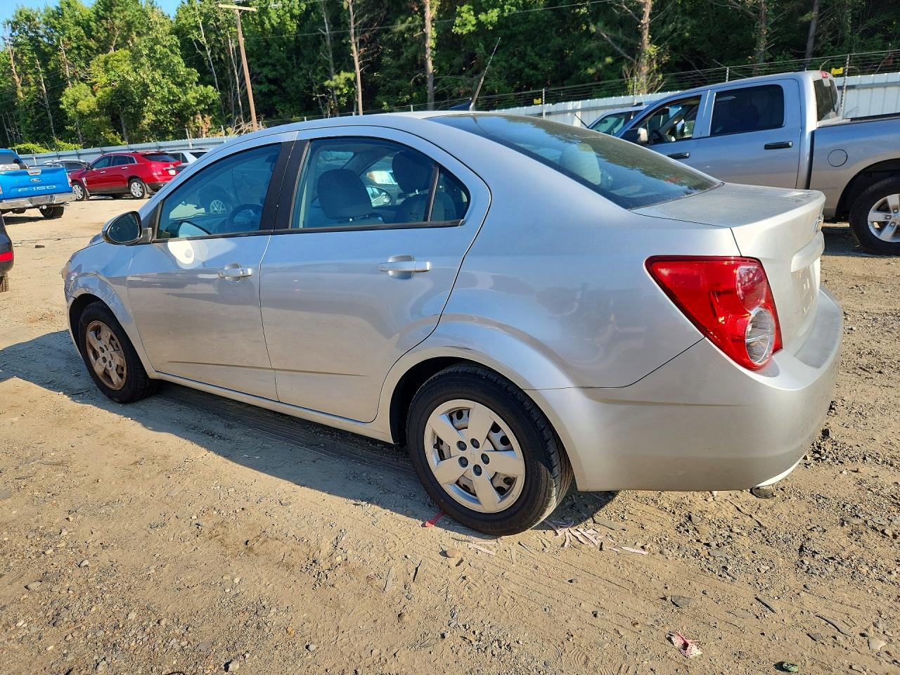 2013 Chevrolet Sonic Ls Серебряный vin: 1G1JA5SH5D4154230