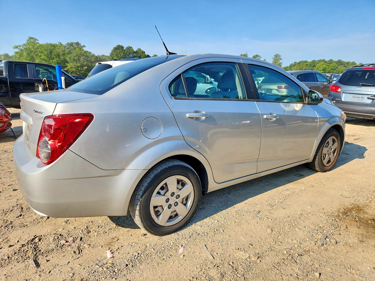 2013 Chevrolet Sonic Ls Серебряный vin: 1G1JA5SH5D4154230