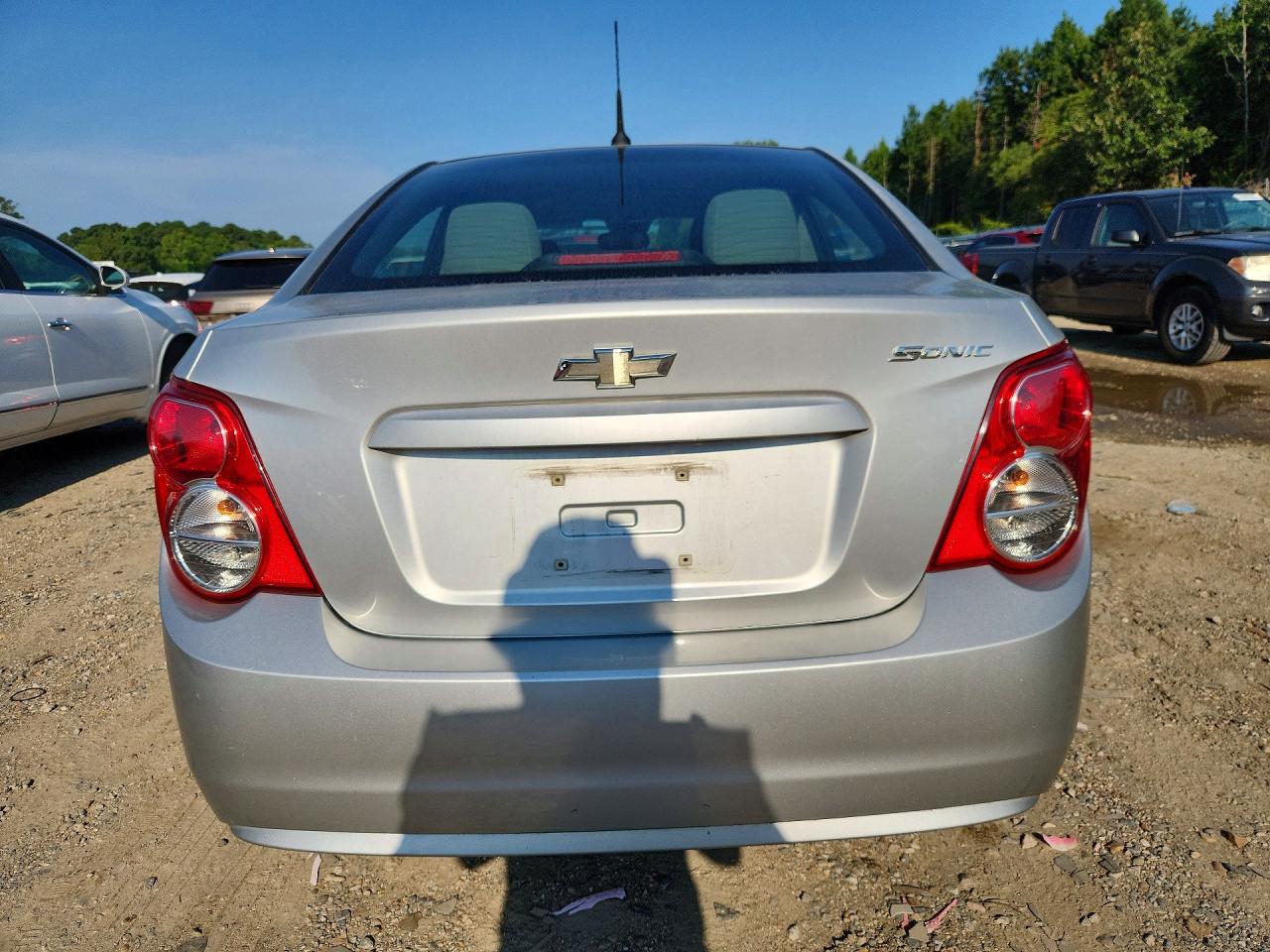 2013 Chevrolet Sonic Ls Серебряный vin: 1G1JA5SH5D4154230