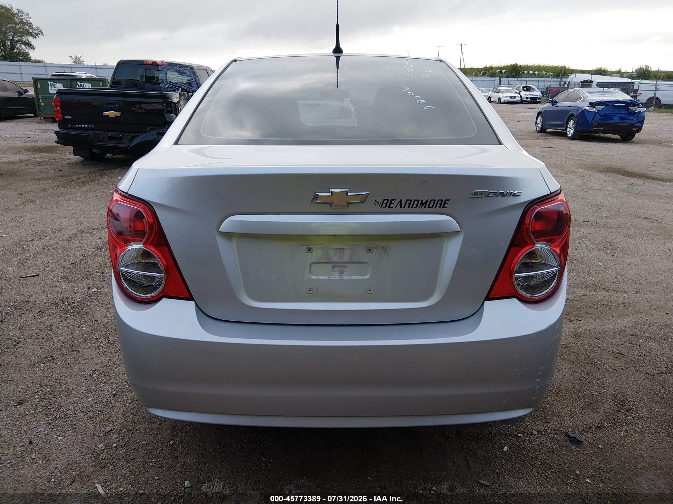 2014 Chevrolet Sonic Ls Auto Silver vin: 1G1JA5SH5E4168369