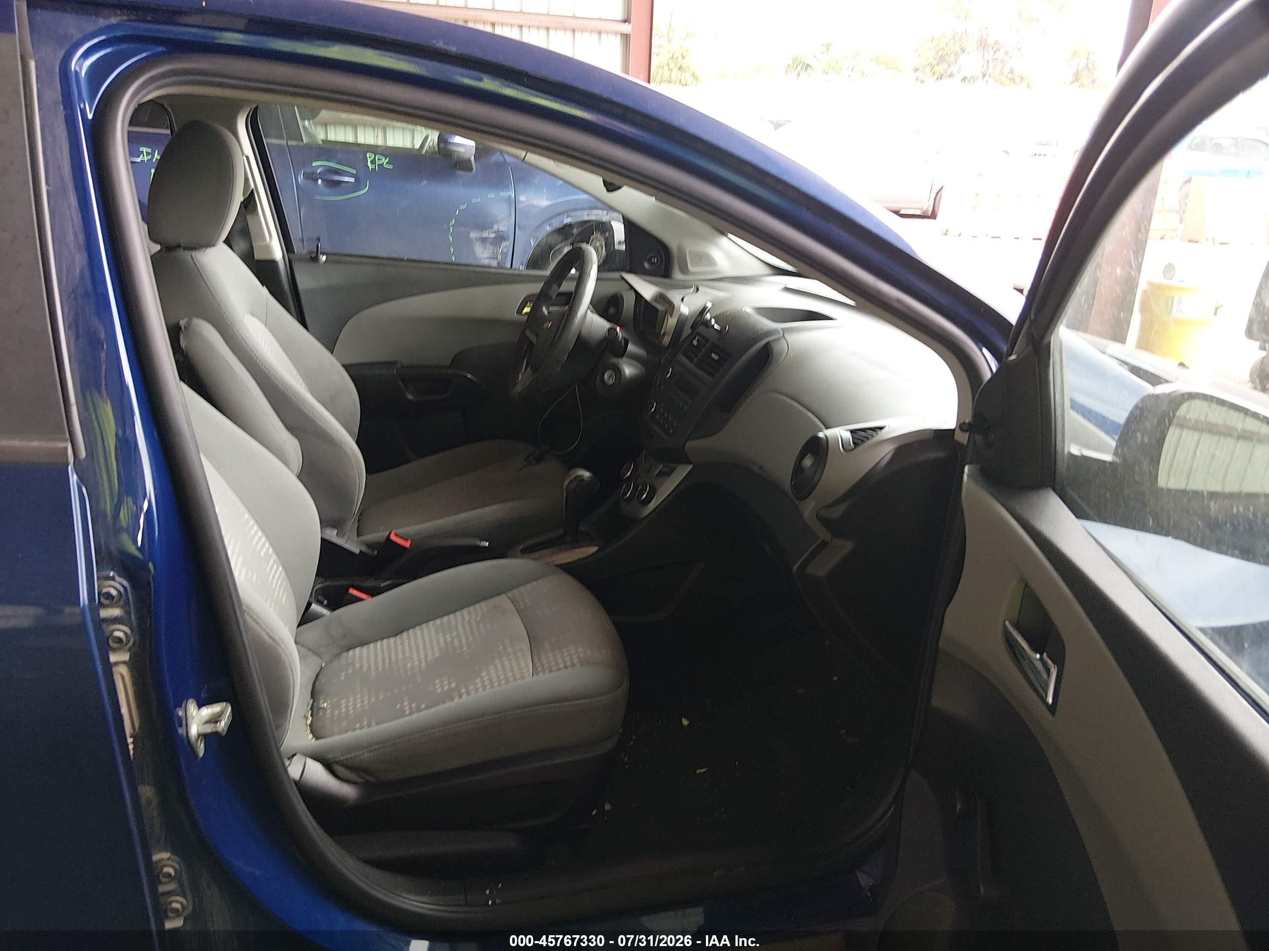2014 Chevrolet Sonic Ls Auto Blue vin: 1G1JA5SH6E4114773
