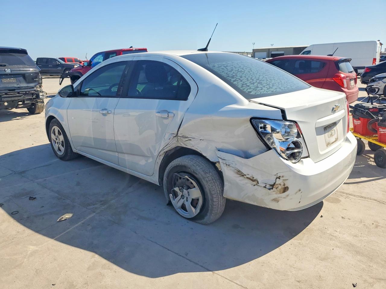2014 Chevrolet Sonic Белый vin: 1G1JA5SH6E4137745