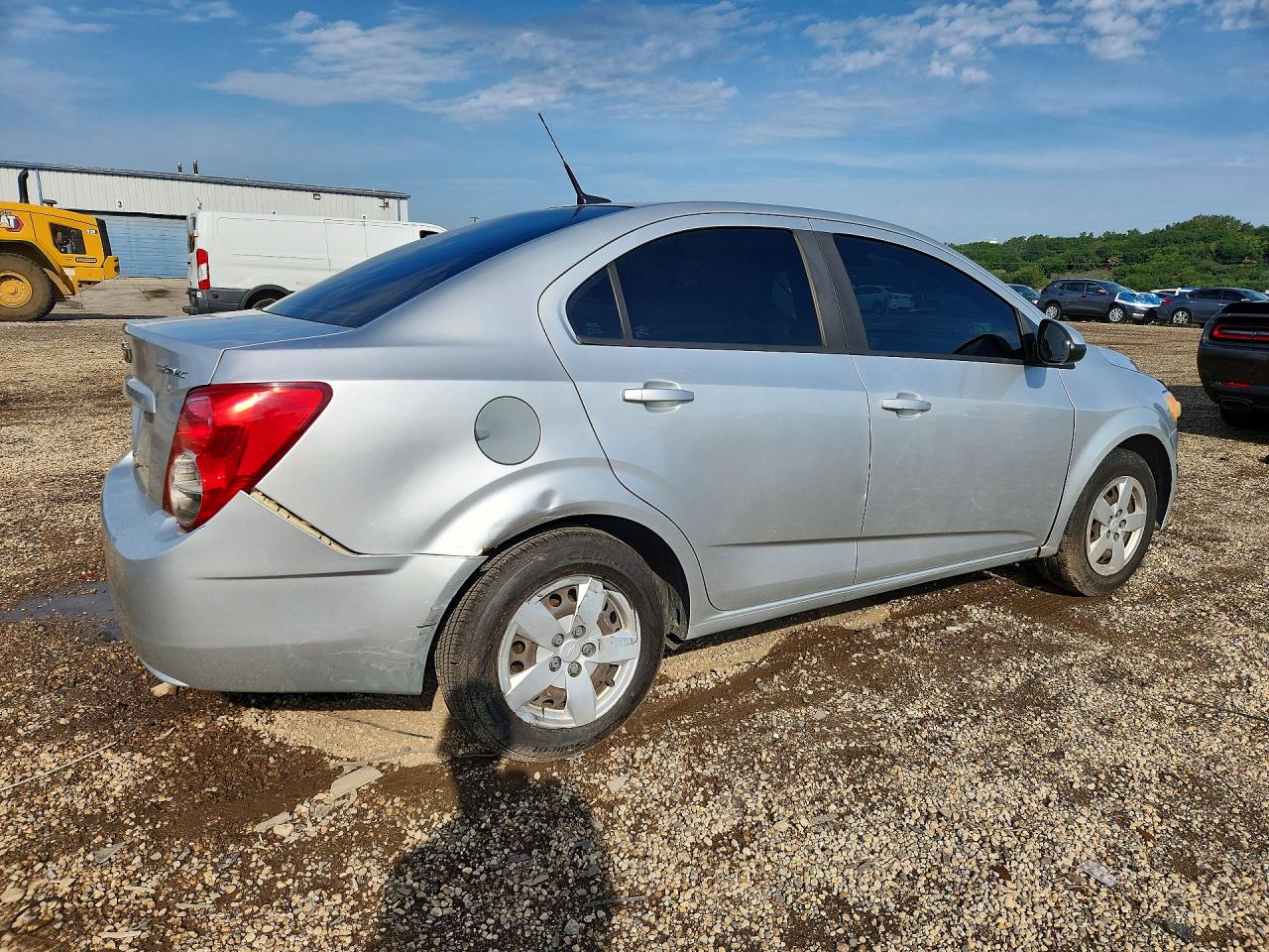 2013 Chevrolet Sonic Ls Silver vin: 1G1JA5SH7D4108785