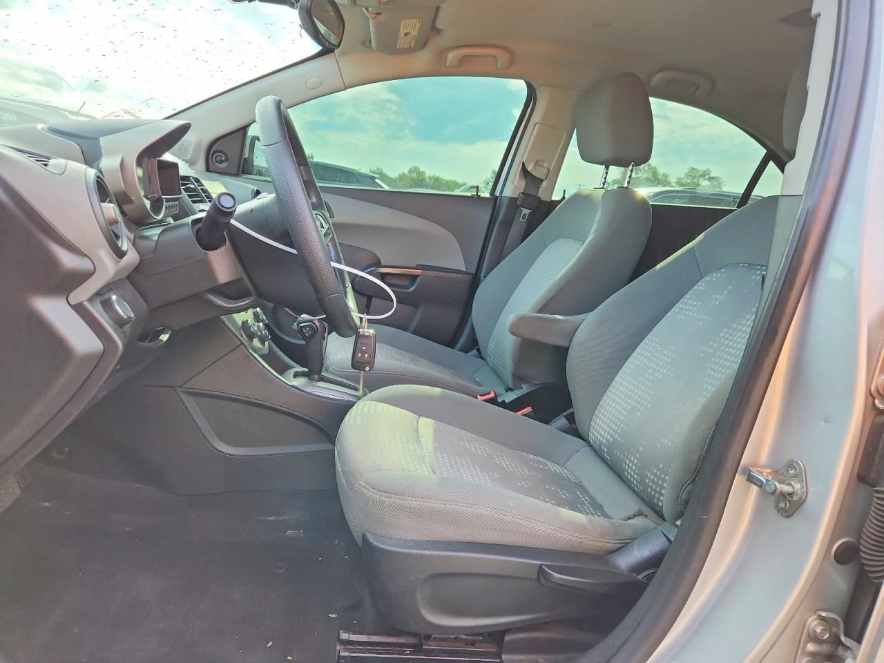 2013 Chevrolet Sonic Ls Silver vin: 1G1JA5SH7D4108785