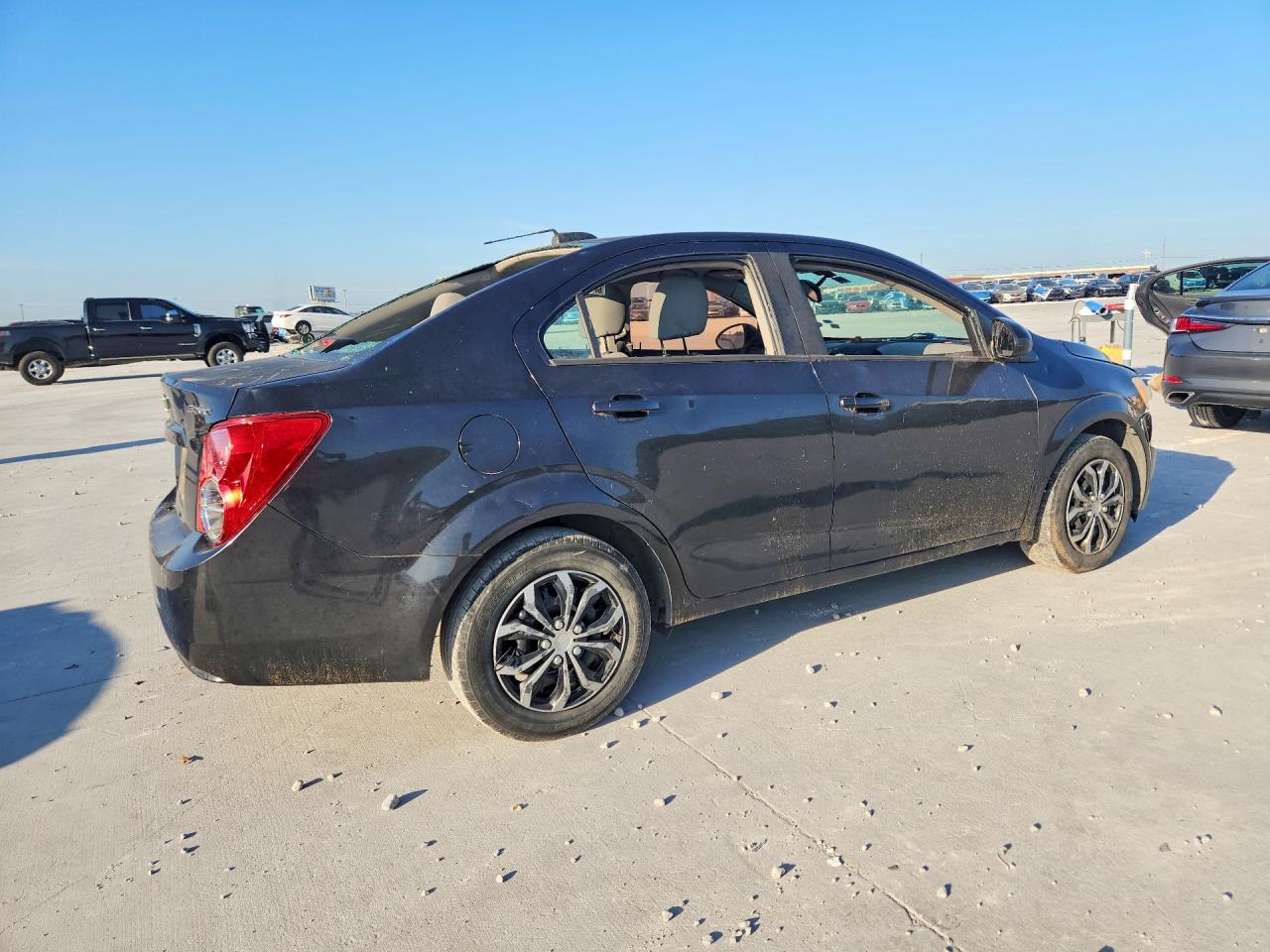 2015 Chevrolet Sonic Charcoal vin: 1G1JA5SH7F4166334