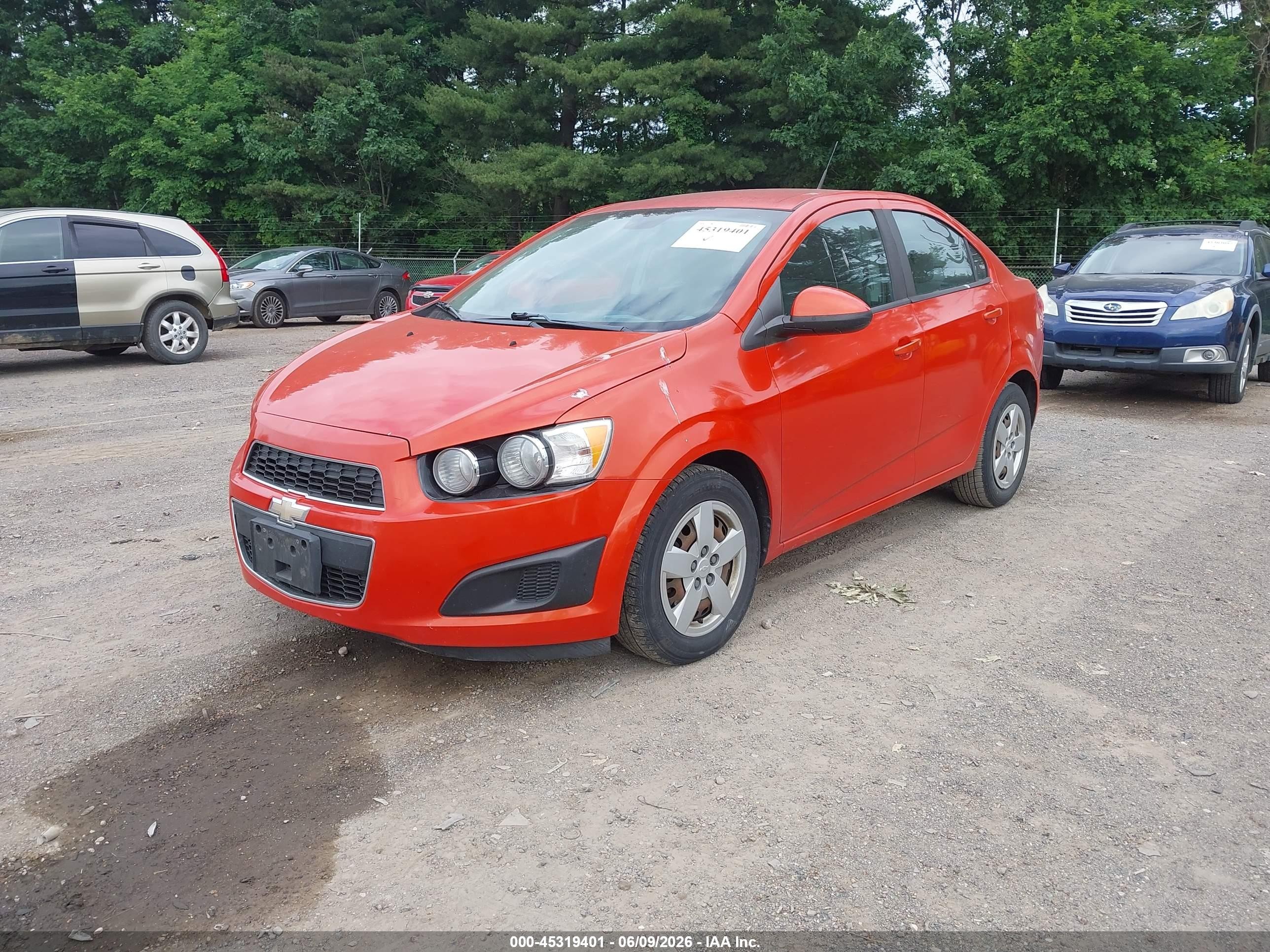 2013 Chevrolet Sonic Ls Auto Orange vin: 1G1JA5SH8D4166338