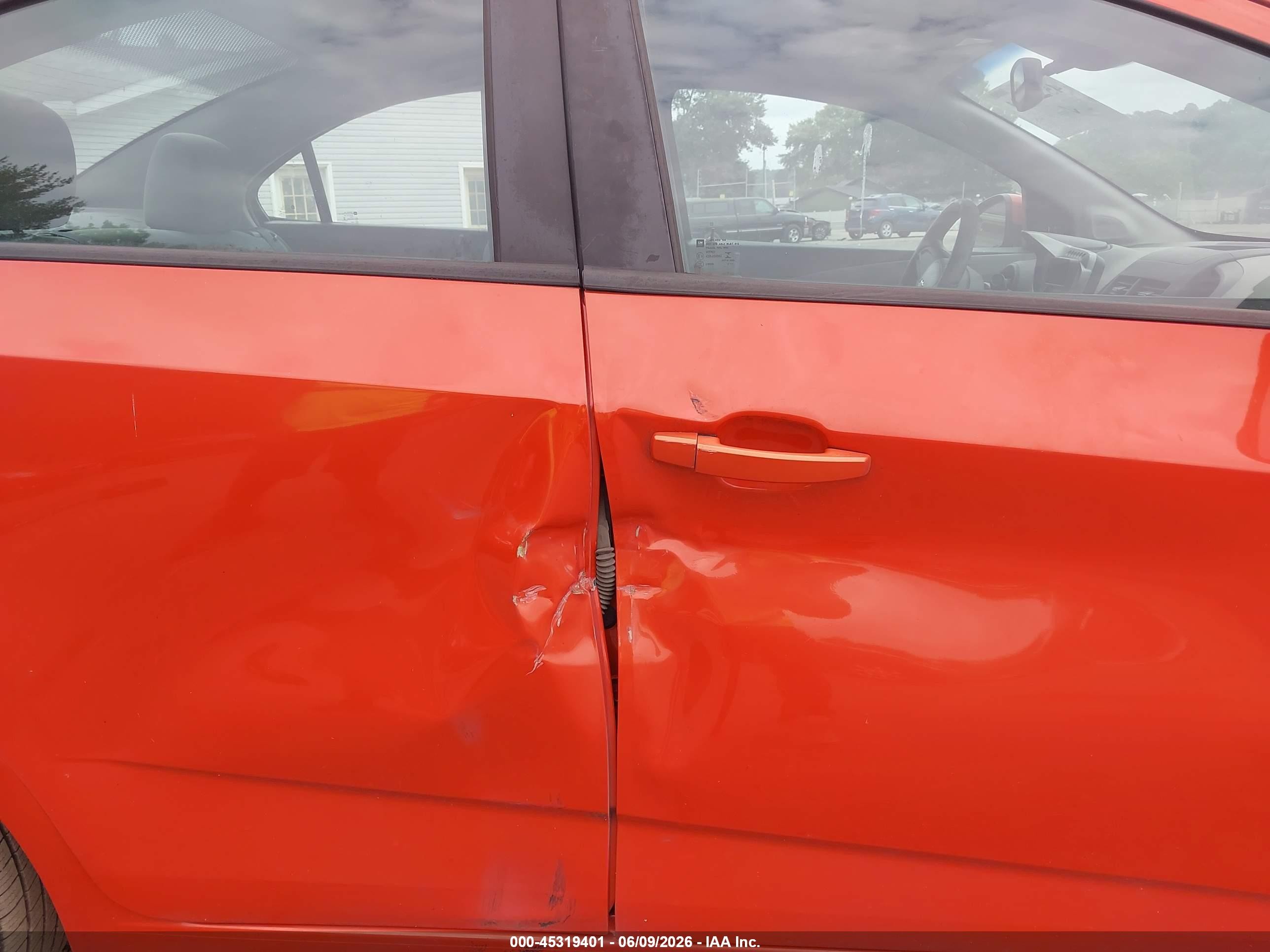 2013 Chevrolet Sonic Ls Auto Orange vin: 1G1JA5SH8D4166338