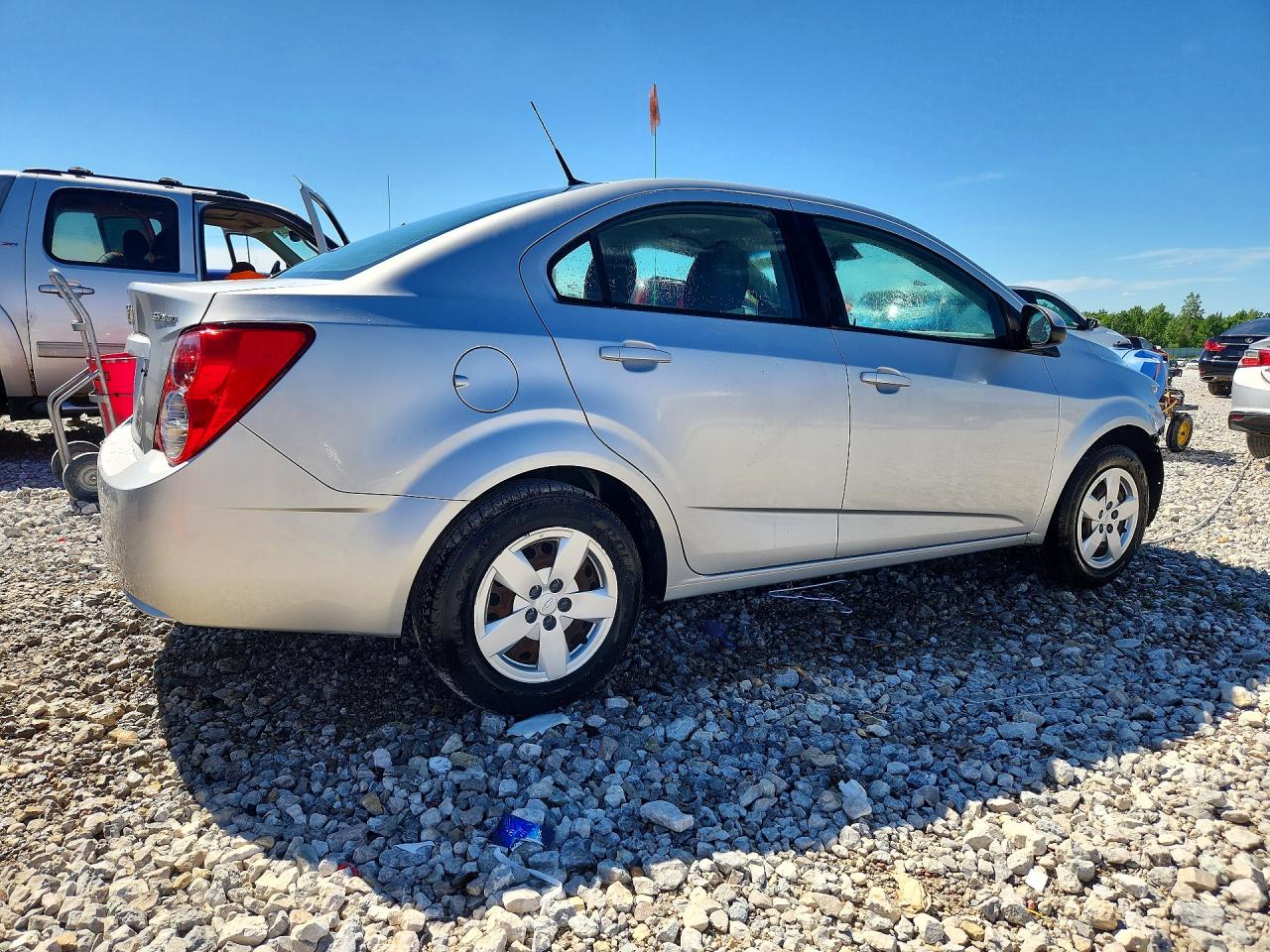 2013 Chevrolet Sonic Ls Silver vin: 1G1JA5SHXD4132613