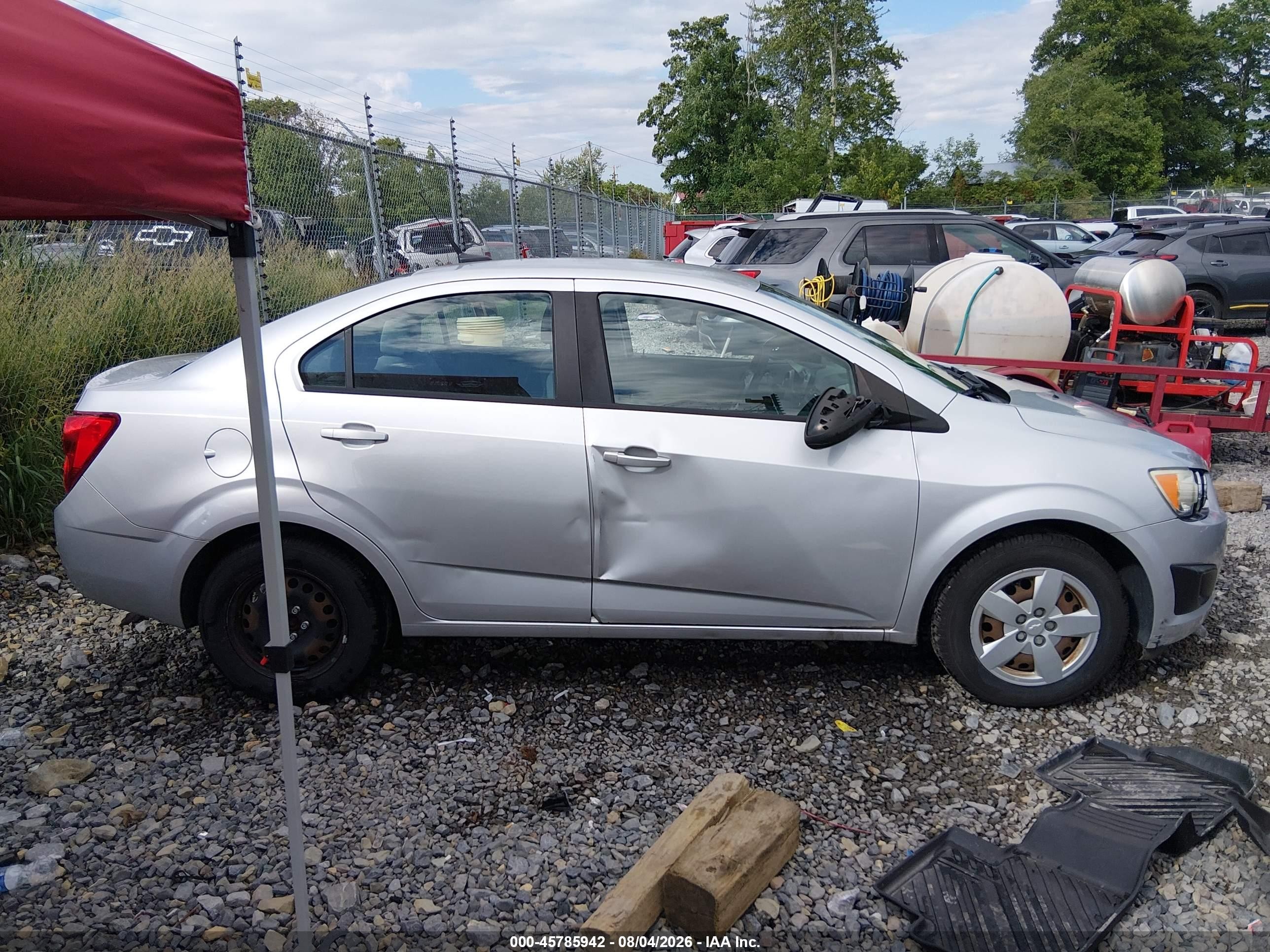 2014 Chevrolet Sonic Ls Auto Gray vin: 1G1JA5SHXE4238934