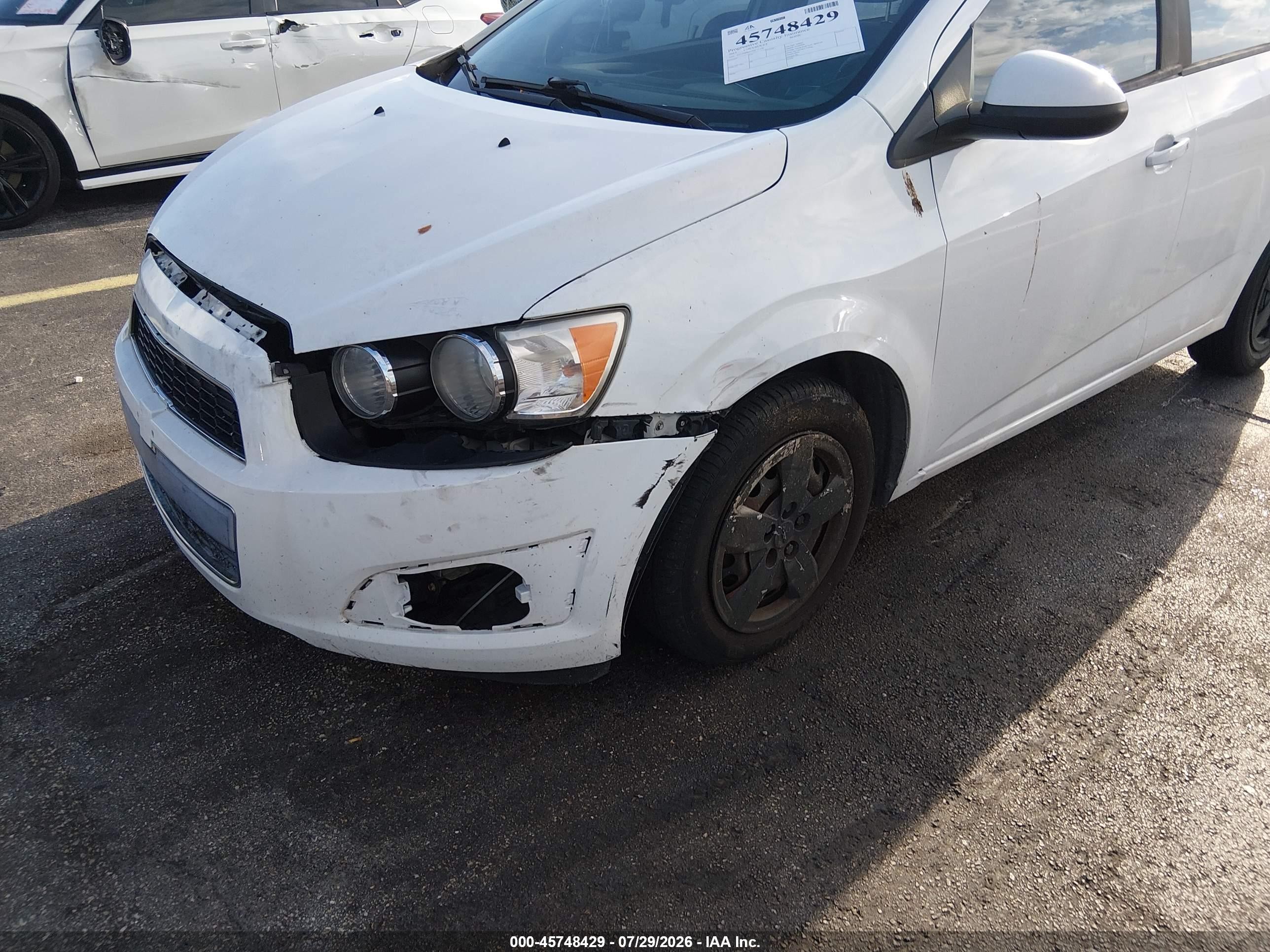 2013 Chevrolet Sonic Ls Auto White vin: 1G1JA6SH1D4131176