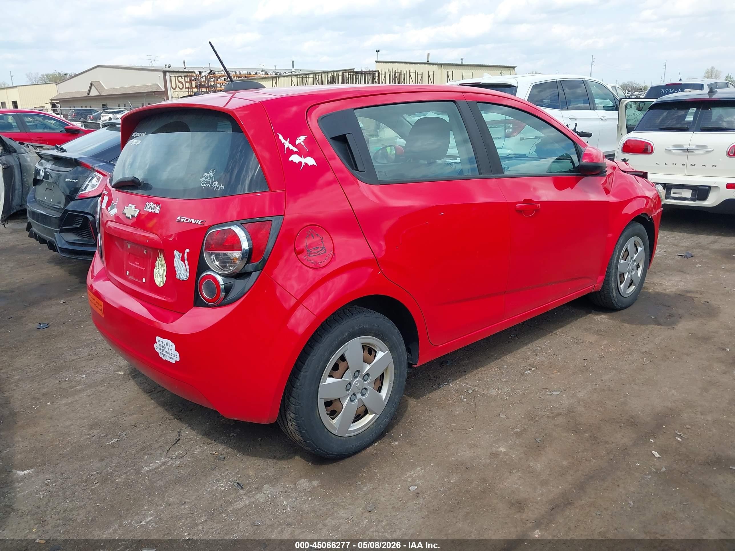 2015 Chevrolet Sonic Ls Auto Red vin: 1G1JA6SH1F4101811