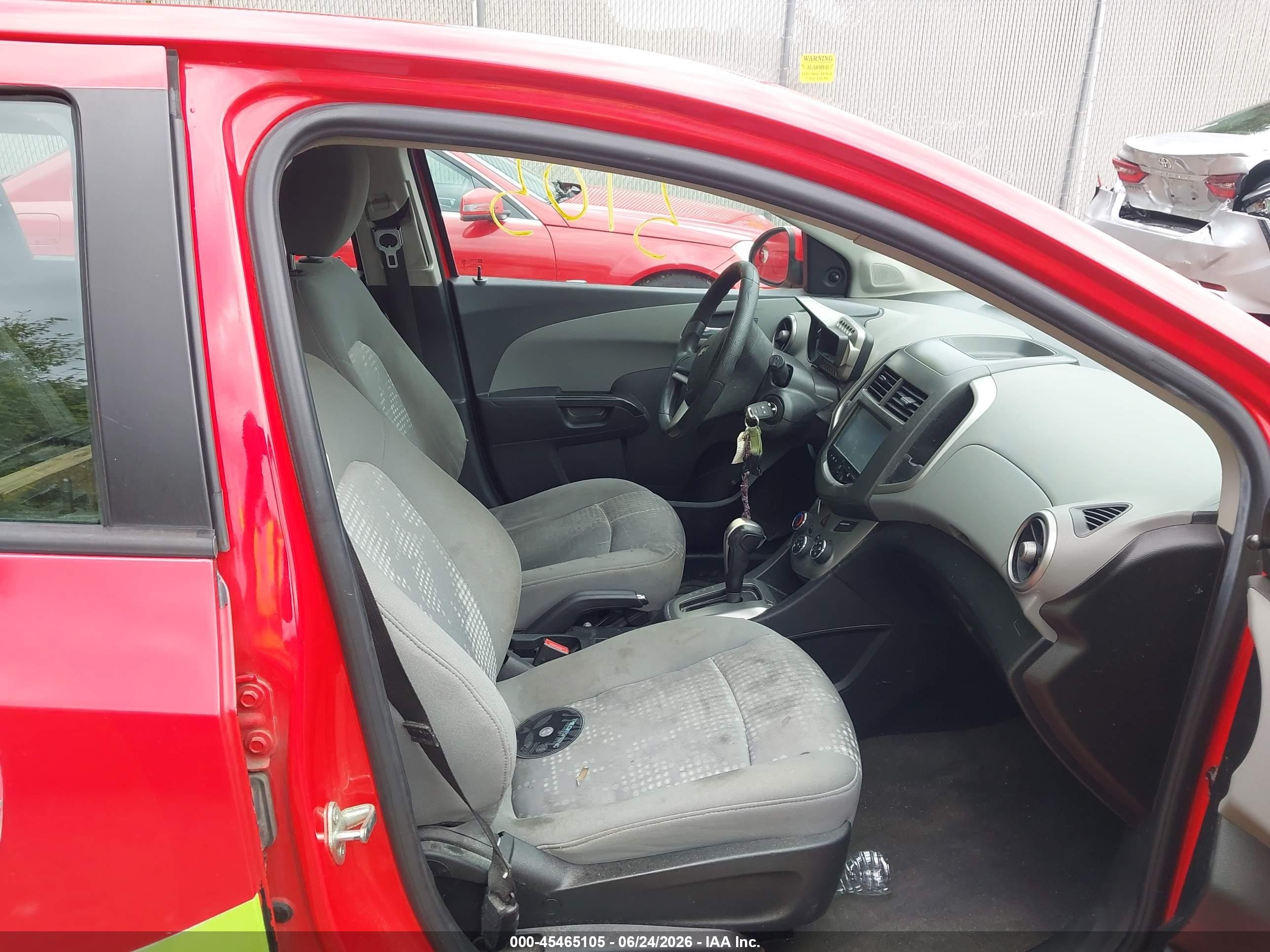 2014 Chevrolet Sonic Ls Auto Red vin: 1G1JA6SH2E4229229