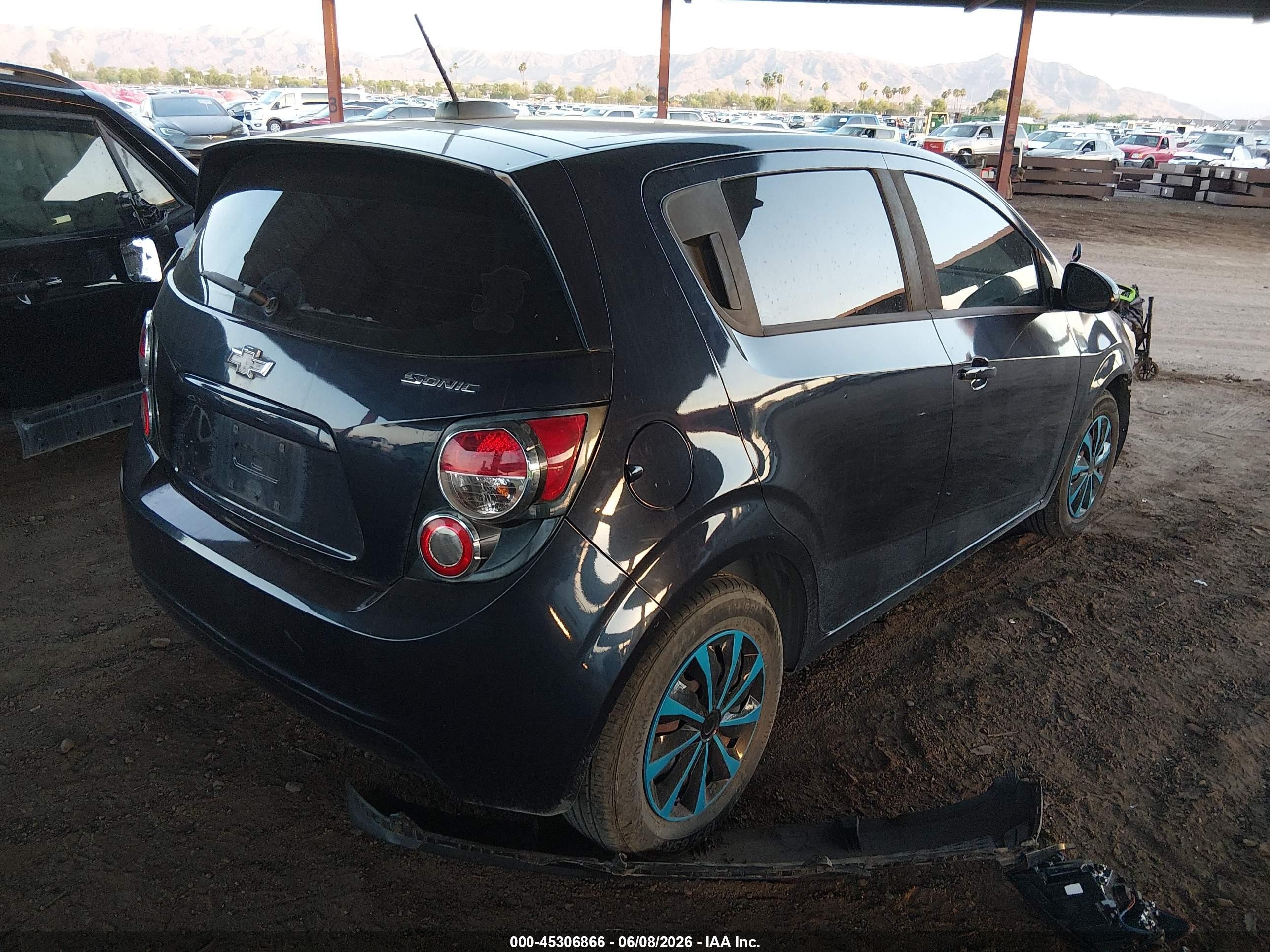 2015 Chevrolet Sonic Ls Auto Dark Blue vin: 1G1JA6SH2F4151536