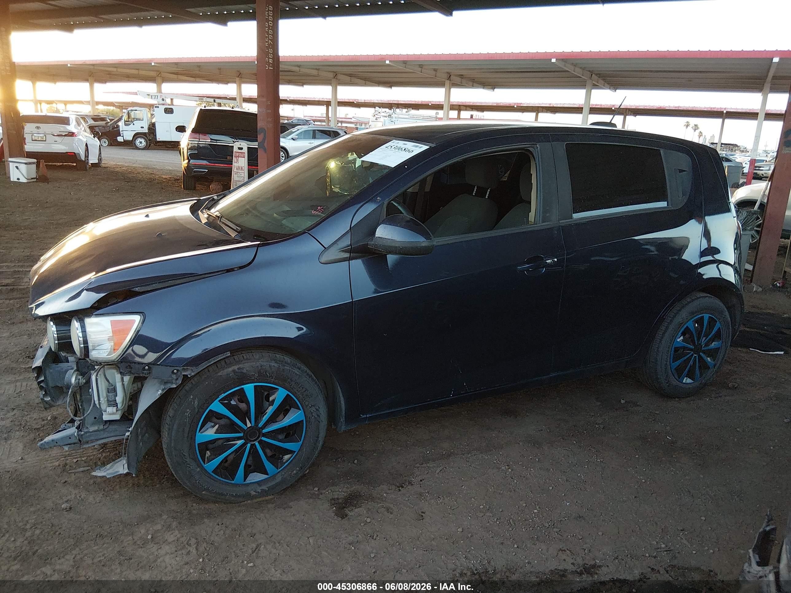2015 Chevrolet Sonic Ls Auto Dark Blue vin: 1G1JA6SH2F4151536