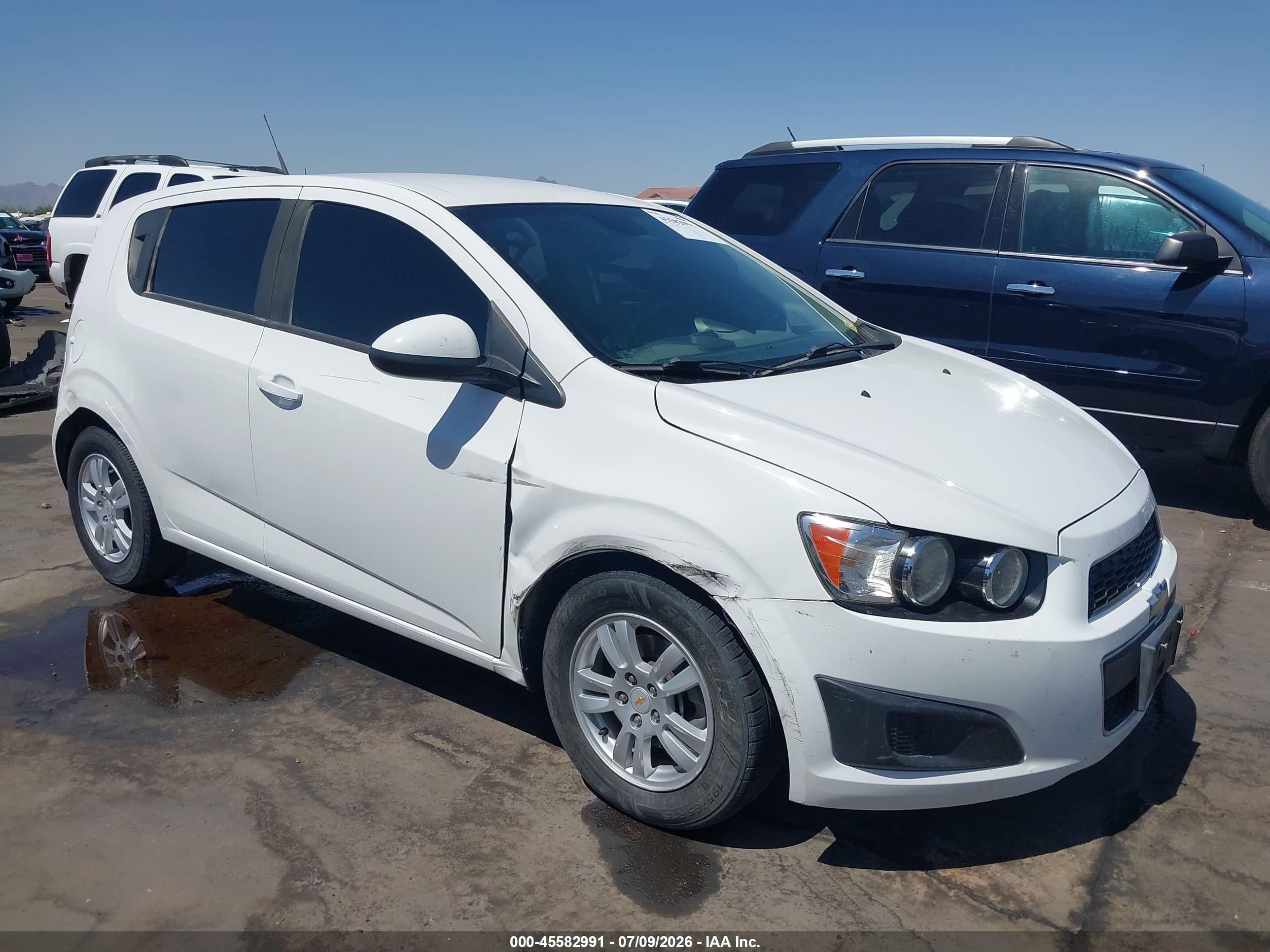 2012 Chevrolet Sonic 2ls White vin: 1G1JA6SH4C4153753
