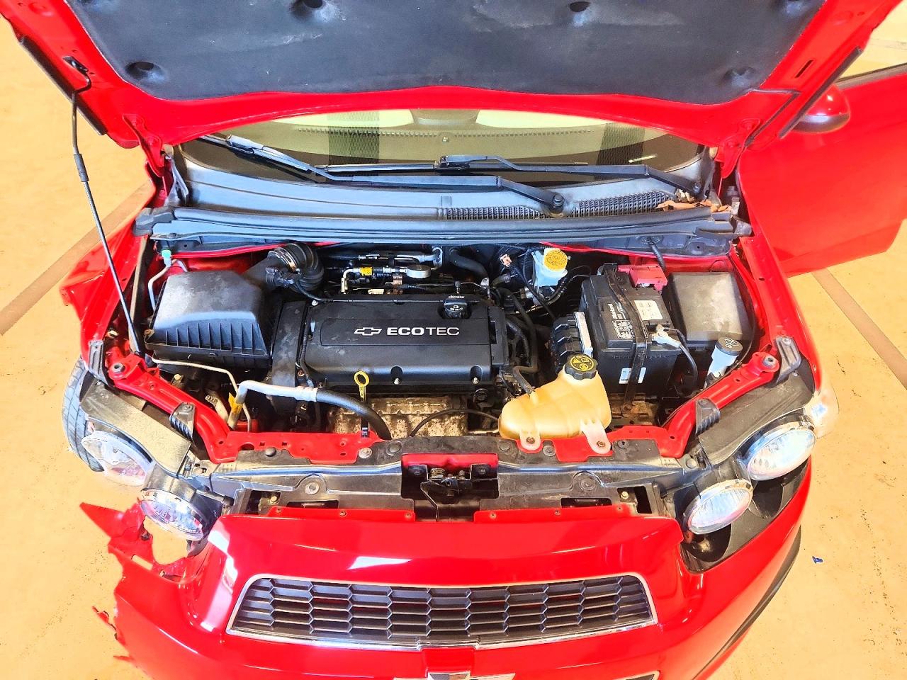 2015 Chevrolet Sonic Ls Red vin: 1G1JA6SH9F4196375