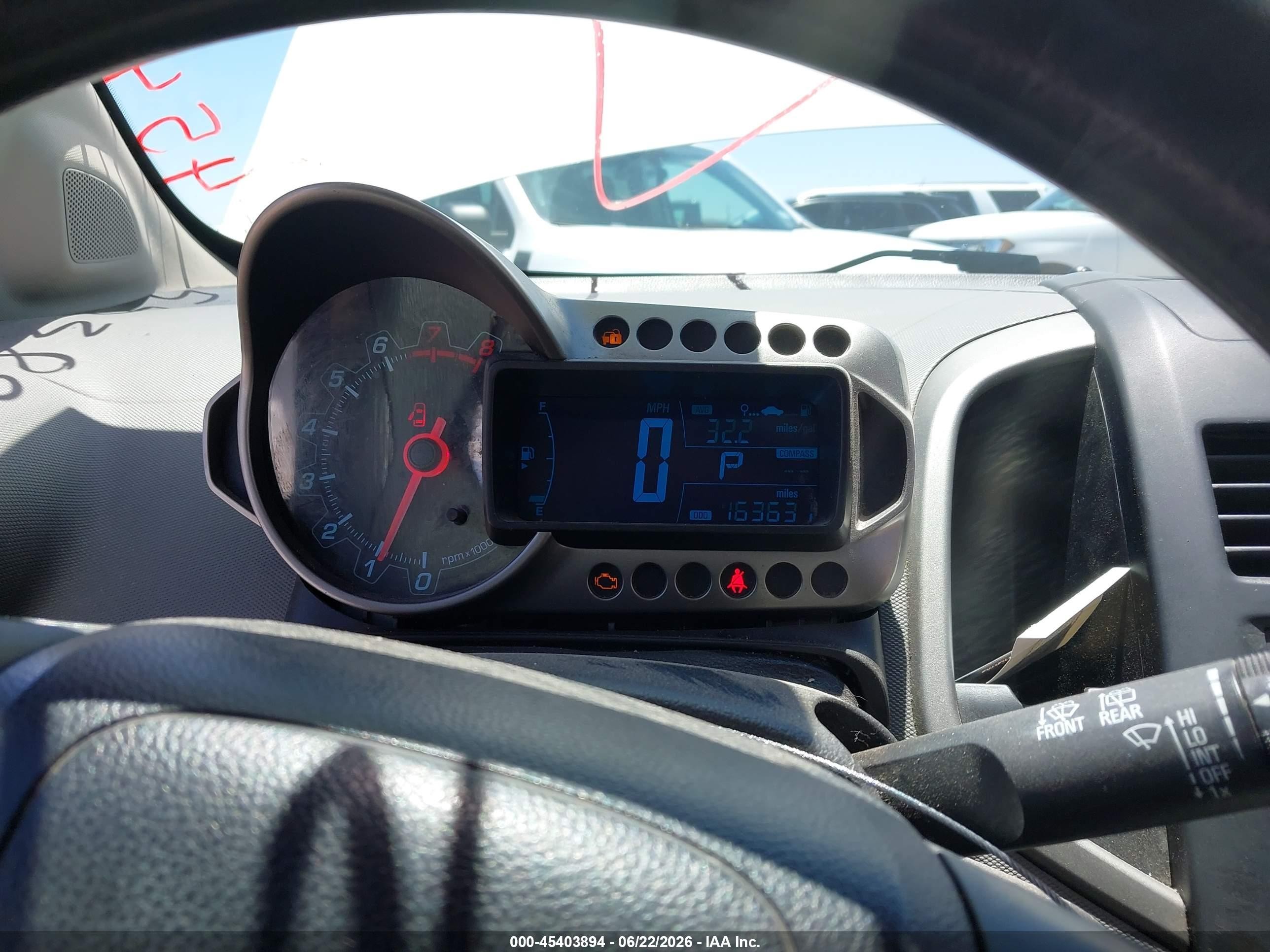 2015 Chevrolet Sonic Ls Auto White vin: 1G1JA6SH9F4197929