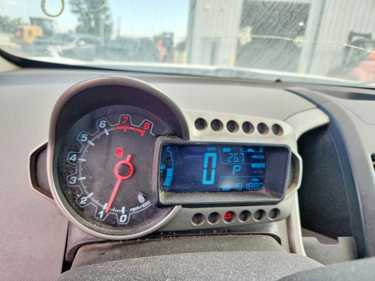 2015 Chevrolet Sonic Ls Белый vin: 1G1JA6SHXF4206332