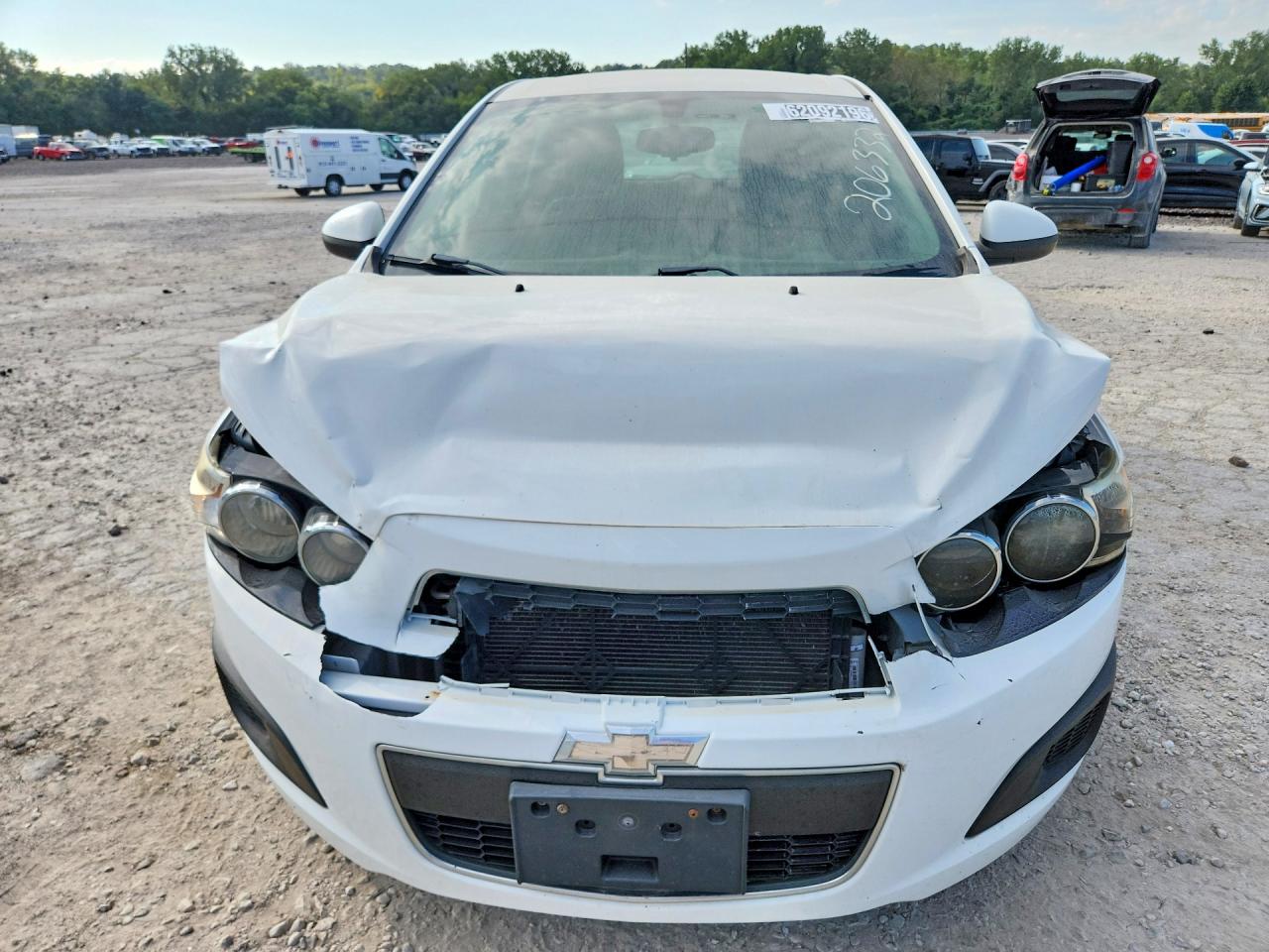 2015 Chevrolet Sonic Ls Белый vin: 1G1JA6SHXF4206332
