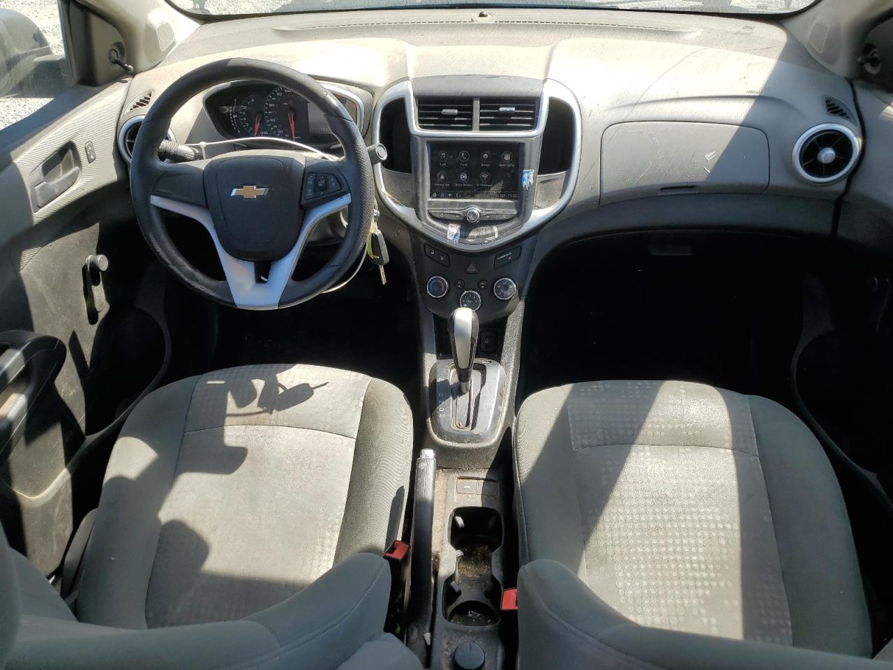 2018 Chevrolet Sonic Ls Черный vin: 1G1JB5SG8J4100842