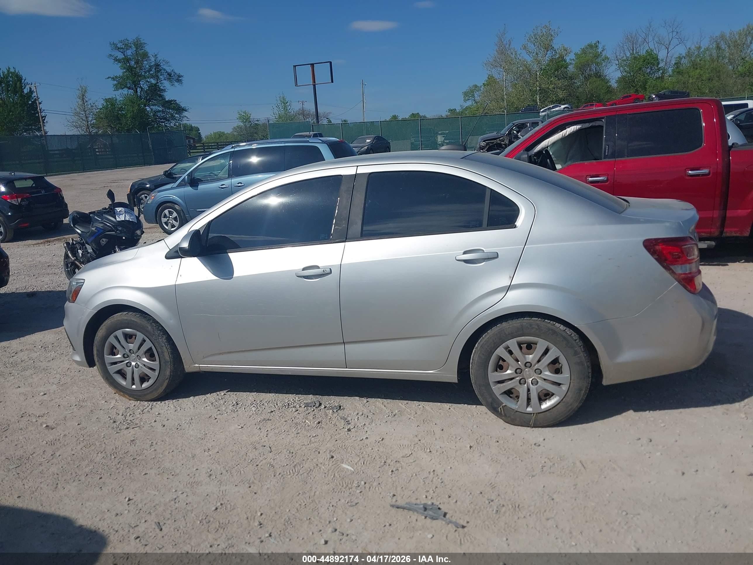 2017 Chevrolet Sonic Ls Auto Silver vin: 1G1JB5SH3H4141687